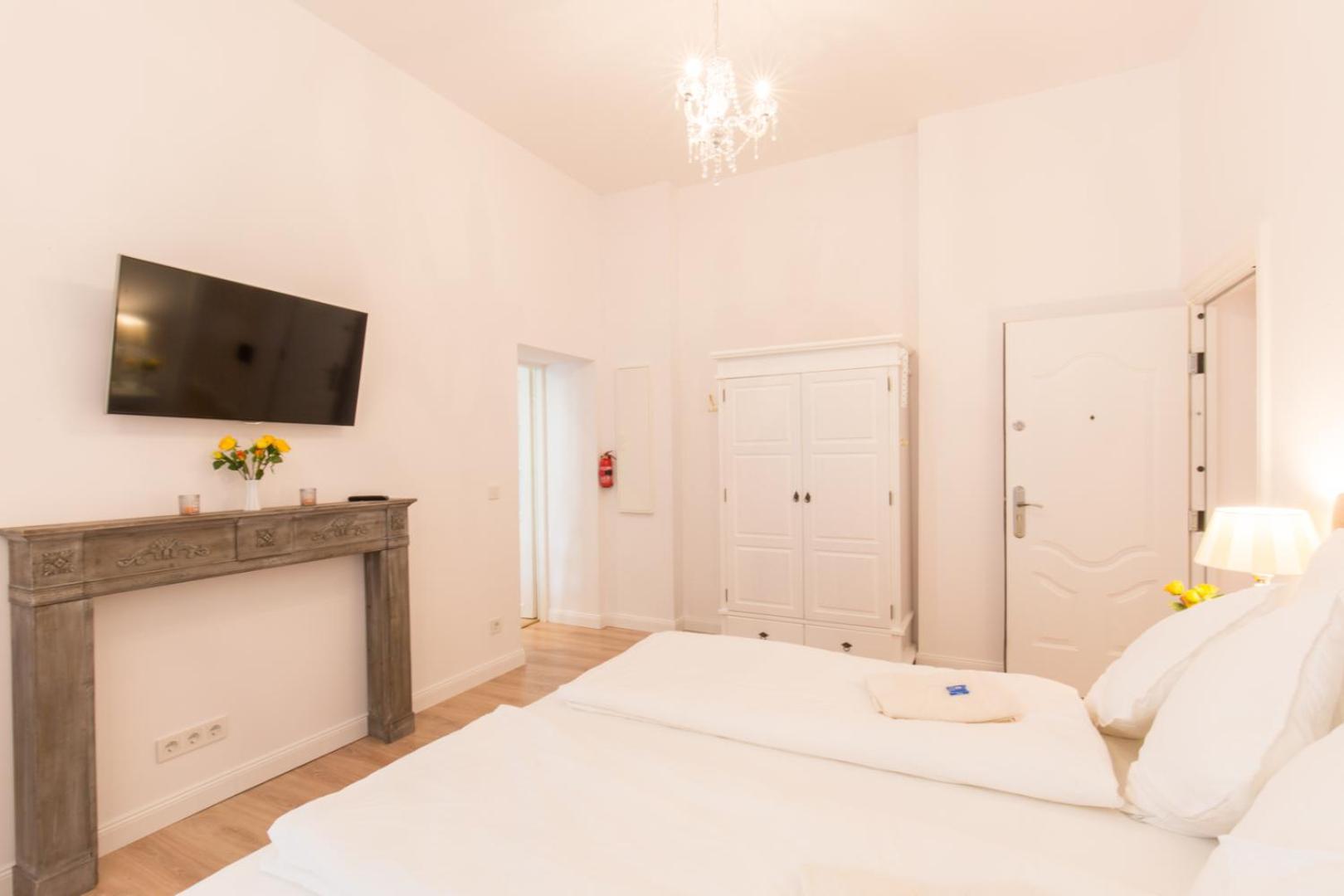 FRITZ by ROCKCHAIR Apartments l SUPERHOST Status l 3 Bedrooms Boxspringbeds 2 Bathrooms 2 Kitchen - Cozy Family & Business Flair welcomes you!