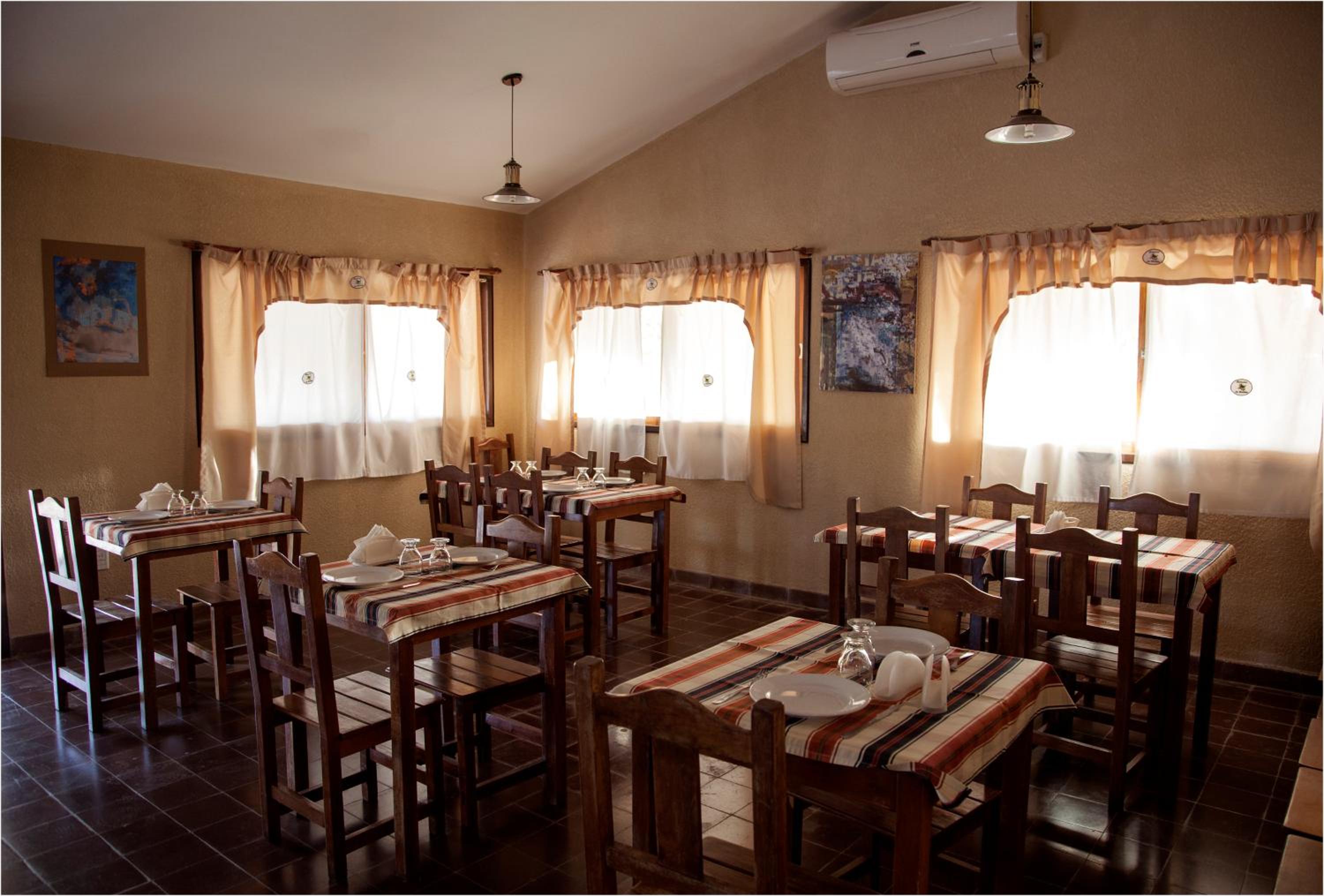 La Vicuñita Hotel & Cabañas