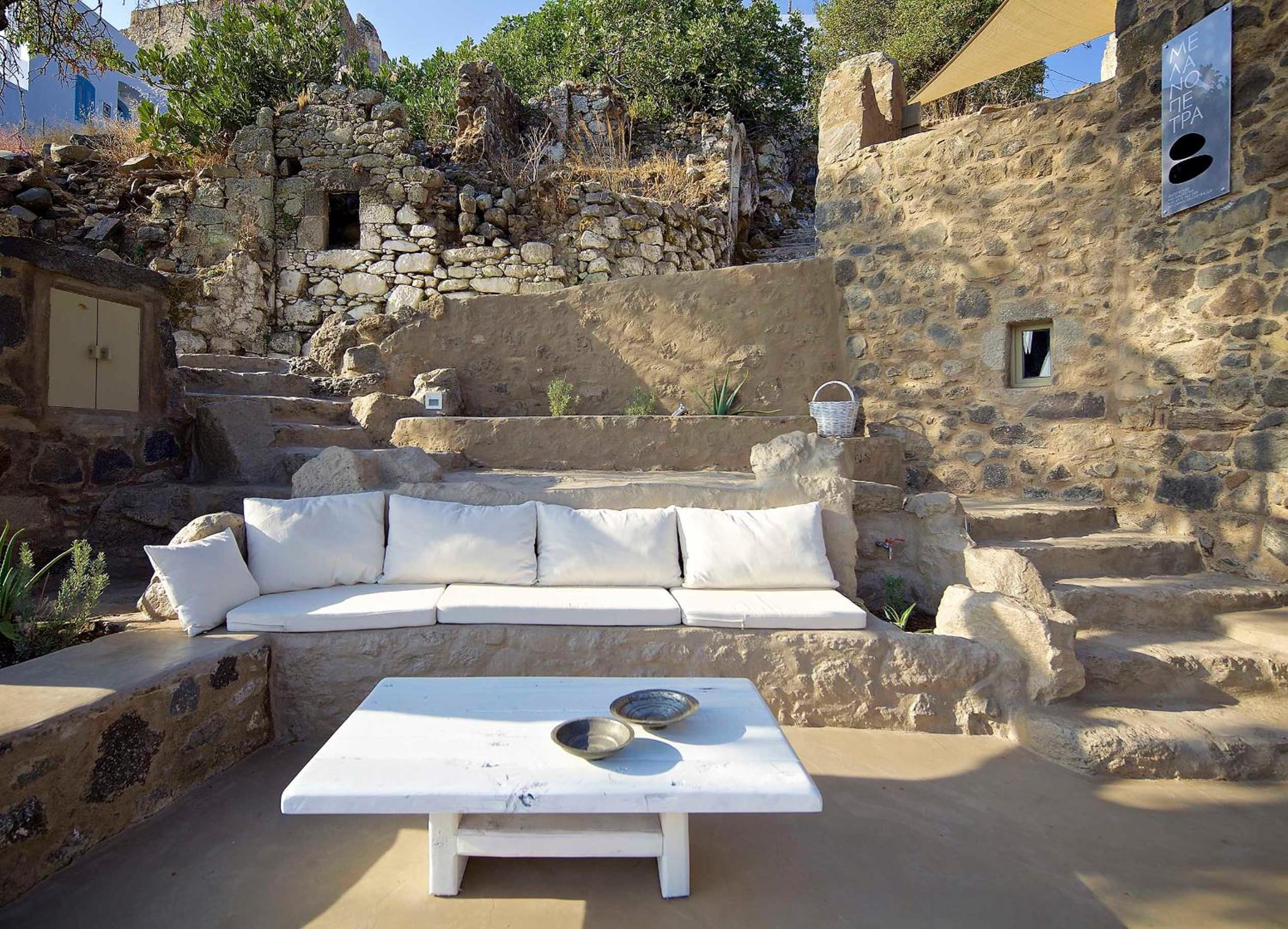 MELANOPETRA boutique apartments