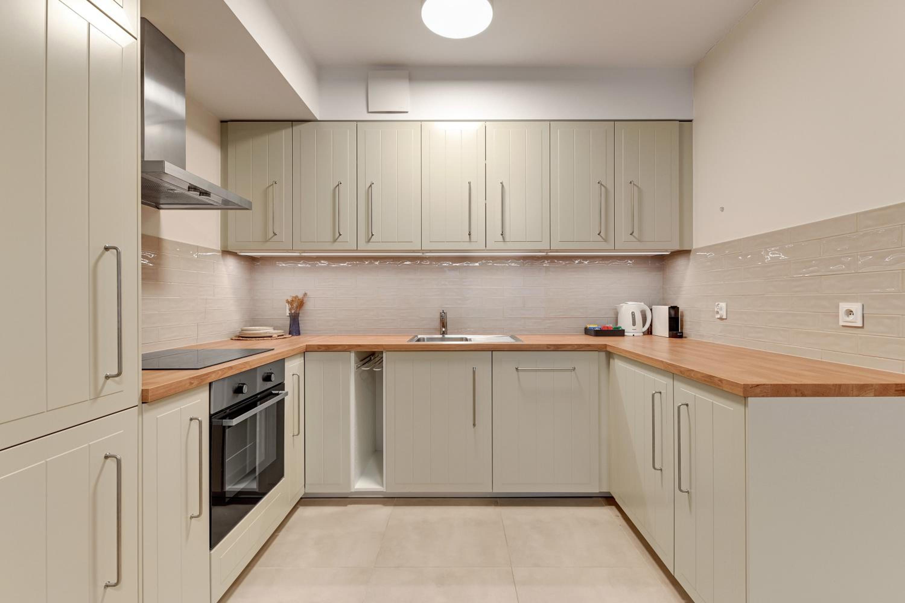 Wilcza by Downtown Apartments