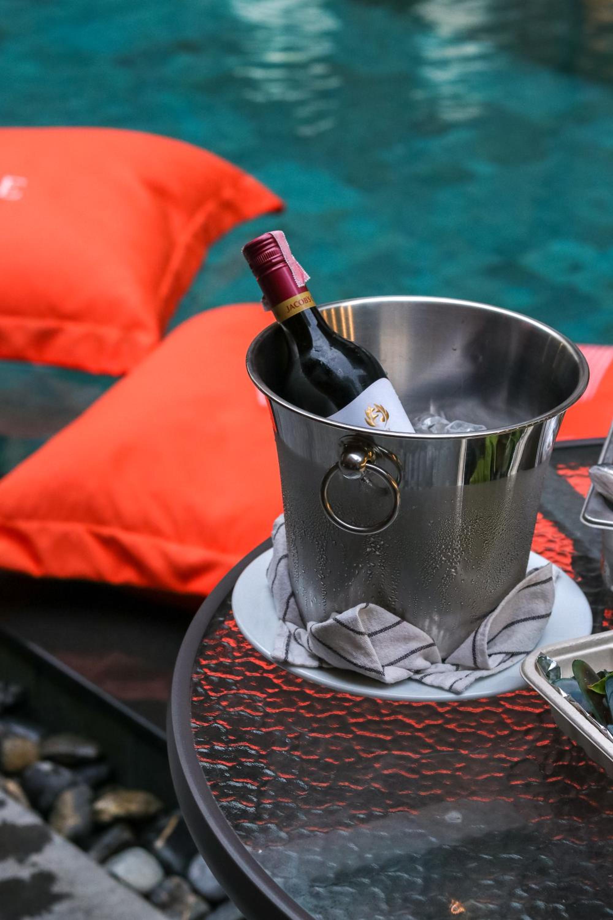 Villa De Time - The Luxury Private Pool Villa