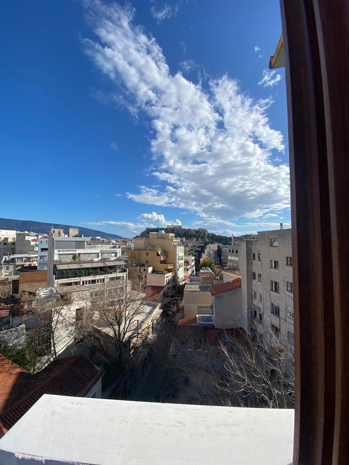 Mosaics Penthouse studio 360'View