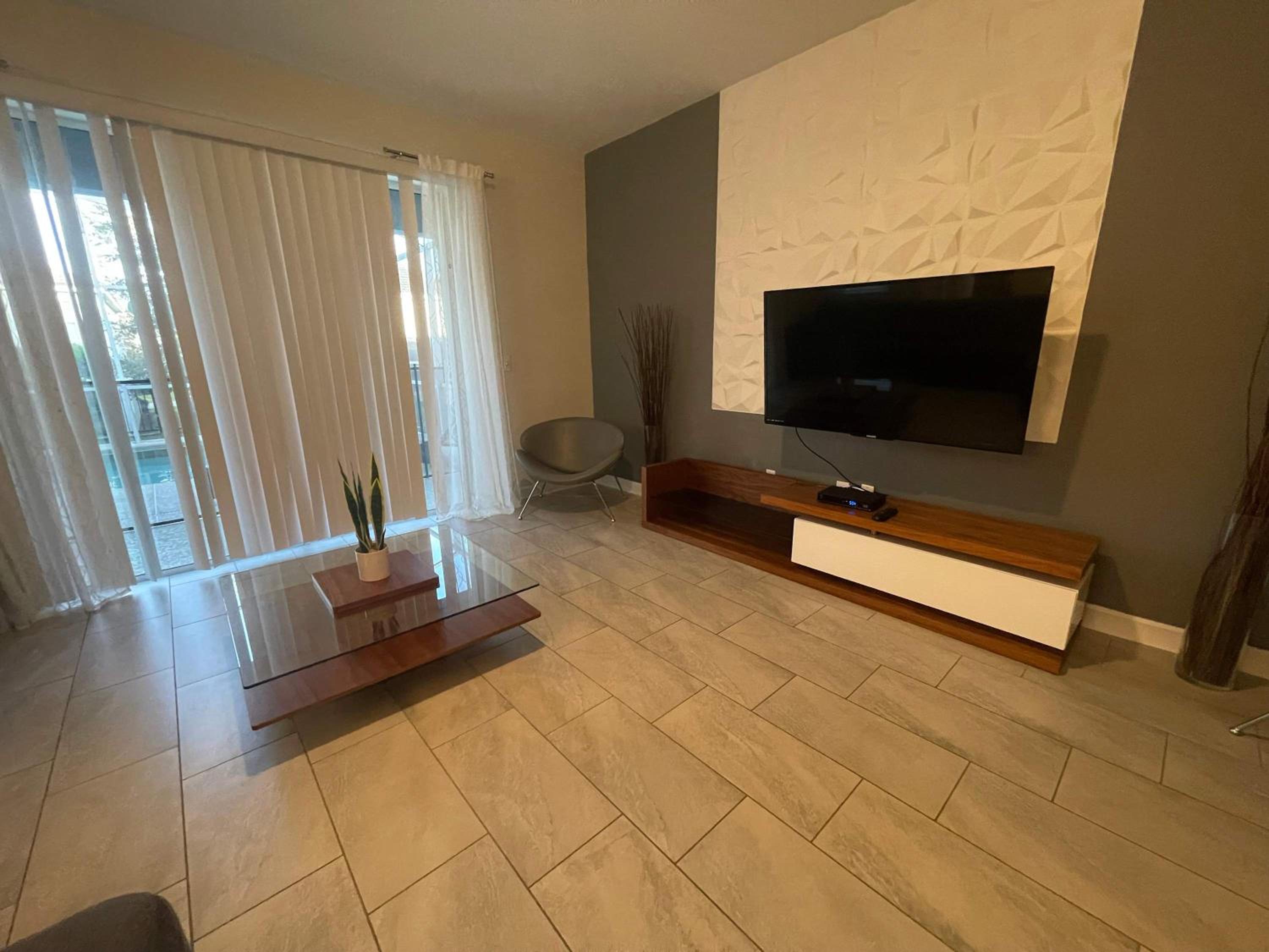 Lovely Hideway for Family with Private Pool & Waterpark