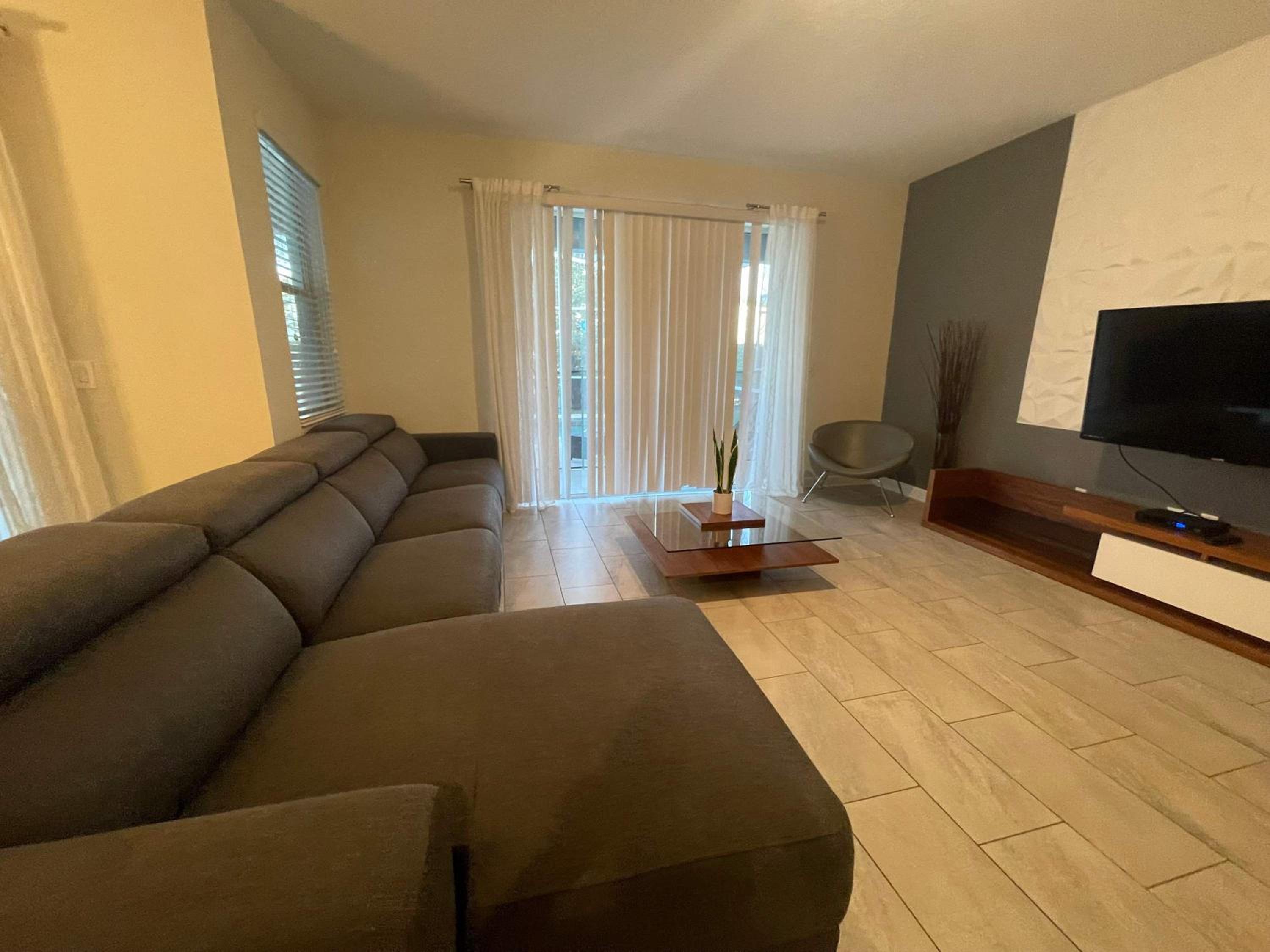 Lovely Hideway for Family with Private Pool & Waterpark