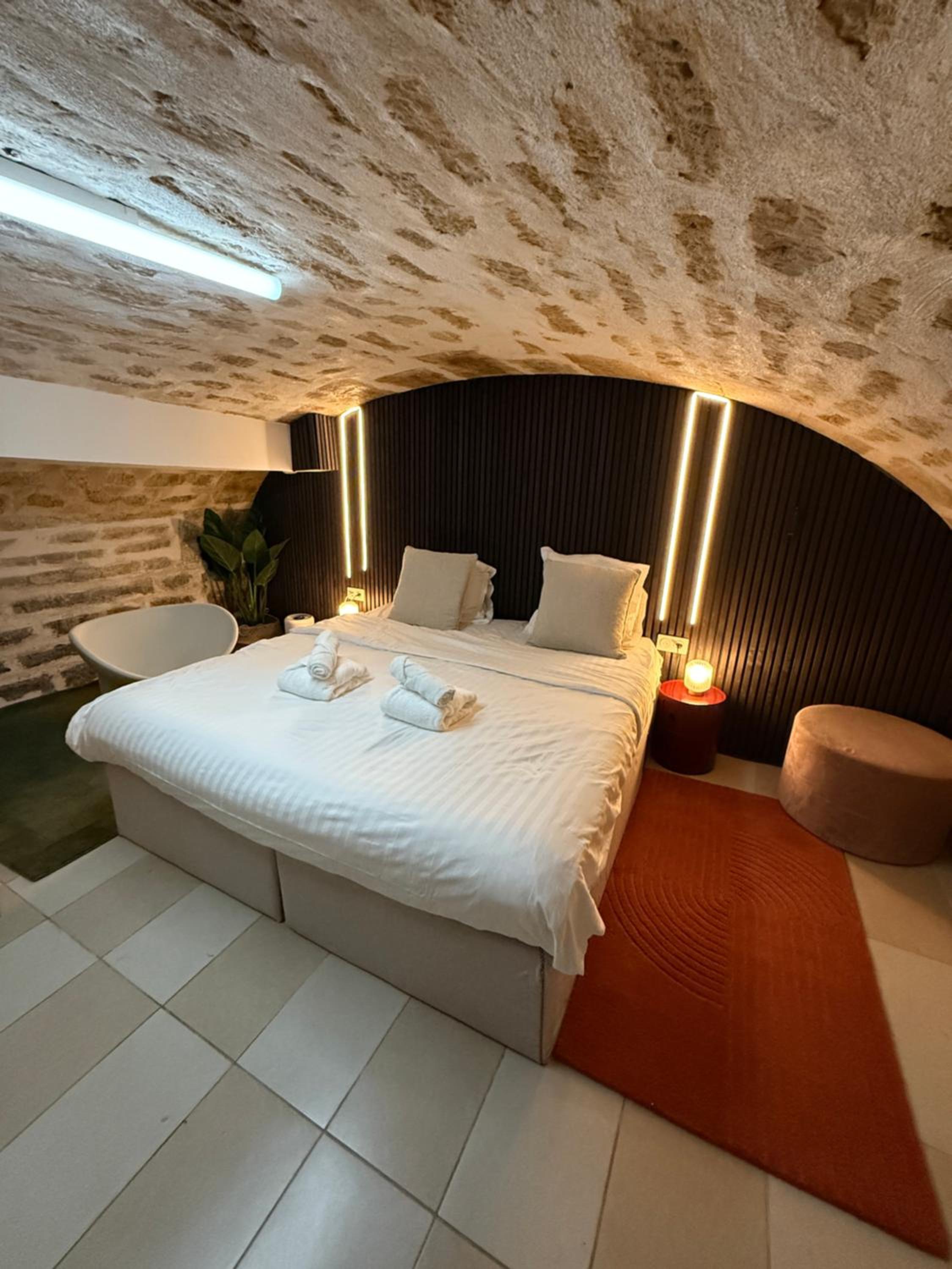 Temple Apartments Paris
