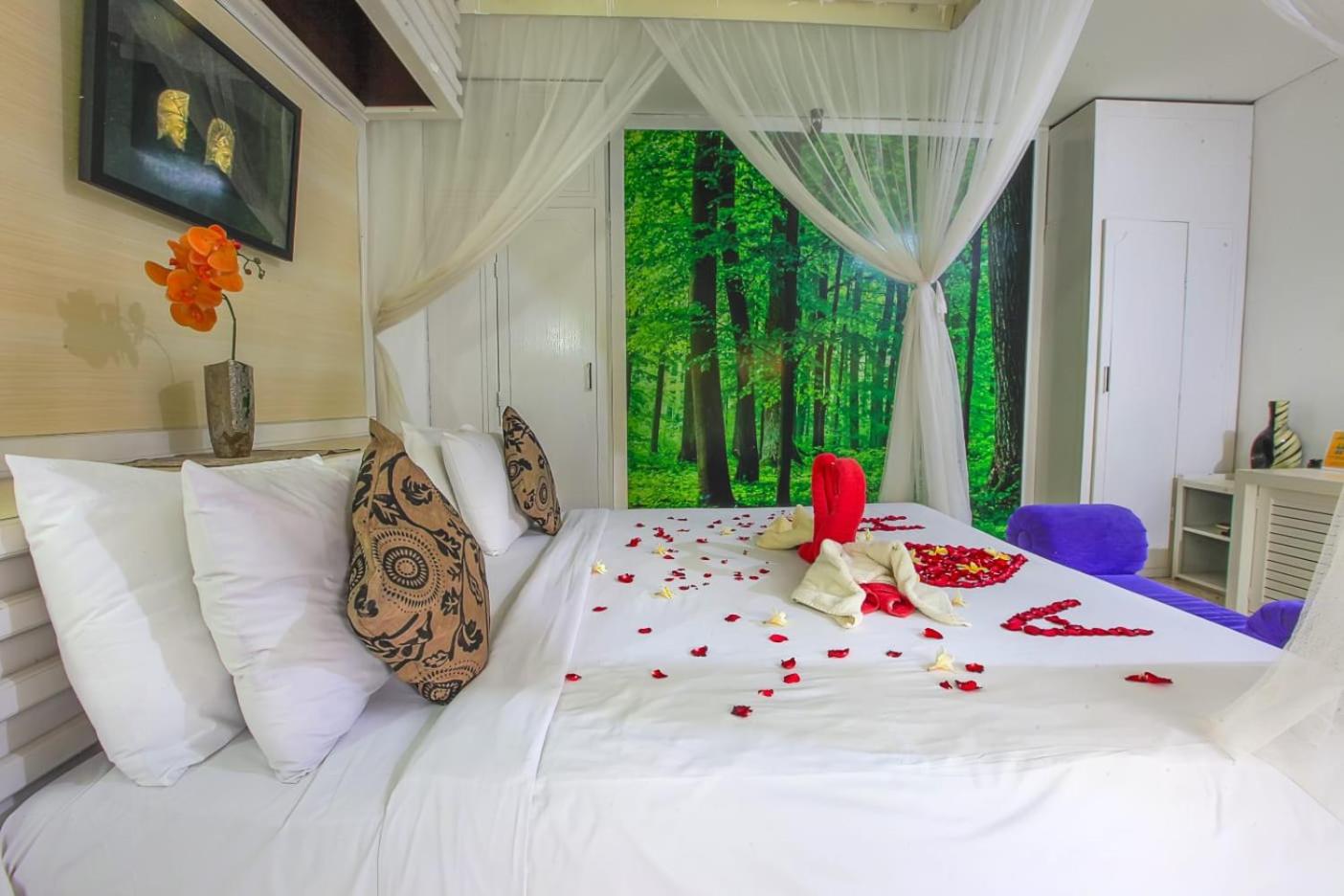 Private Pool Villas Kuta Bali