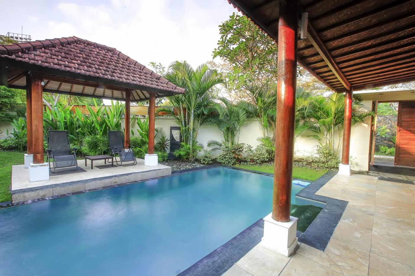 Private Pool Villas Kuta Bali