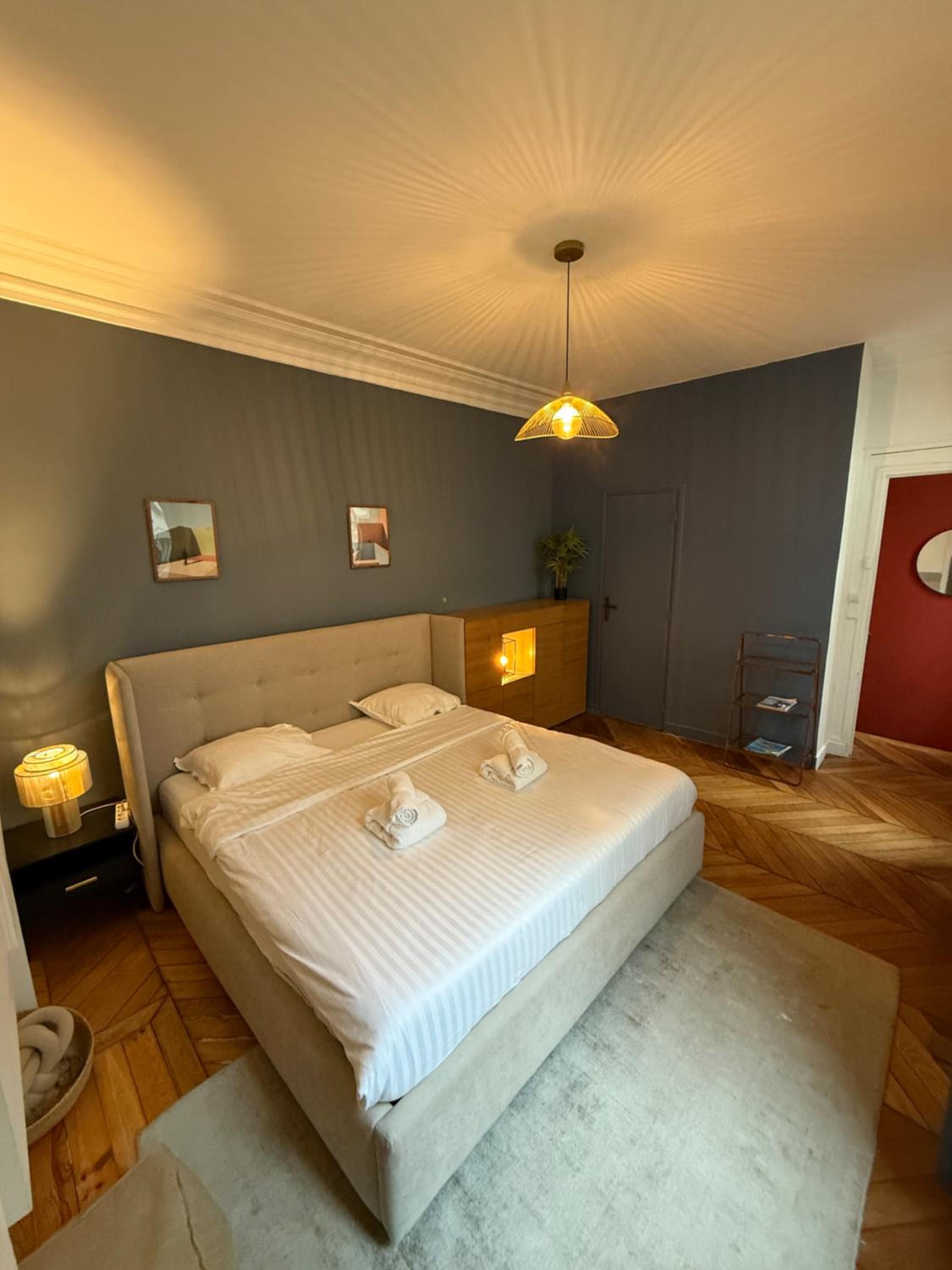 Canal Saint Martin apartments