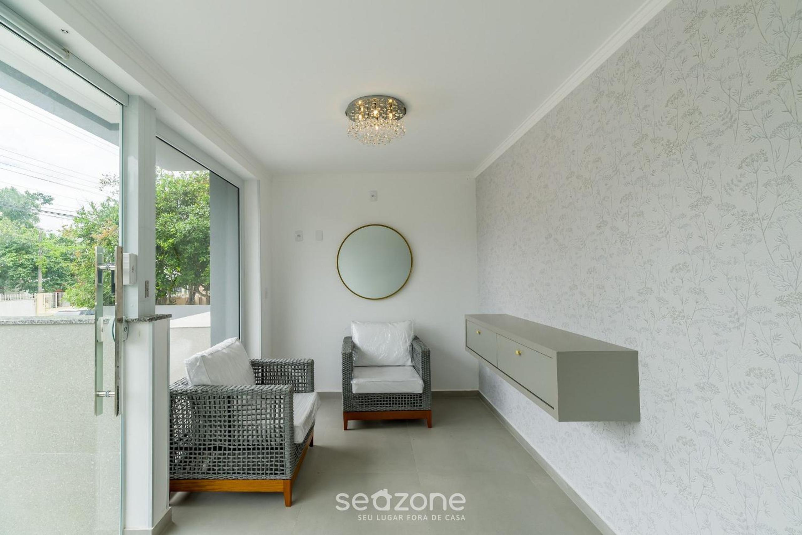 Apartment w/ barbecue 230m from the beach AYR0202