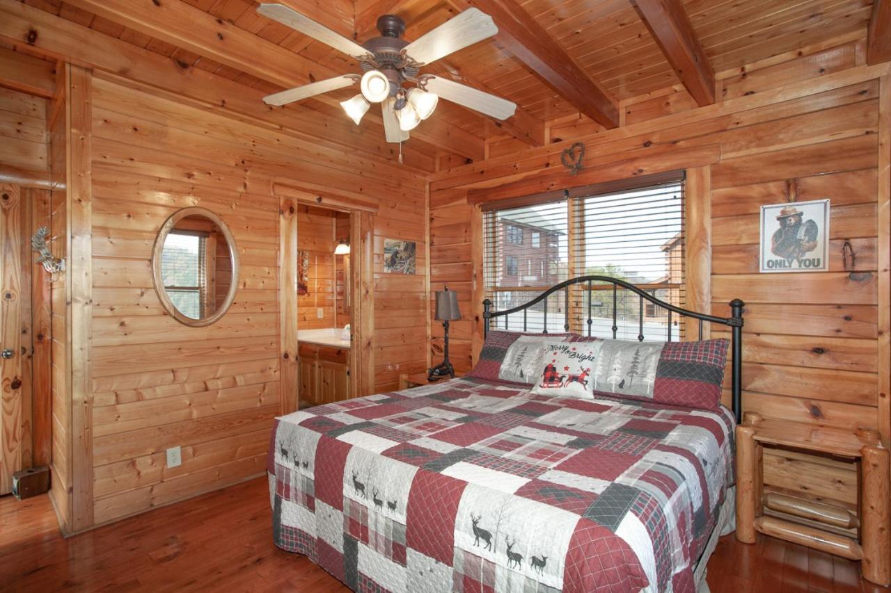 Mystic Sunrise Views Hot Tub Lounge Game Room