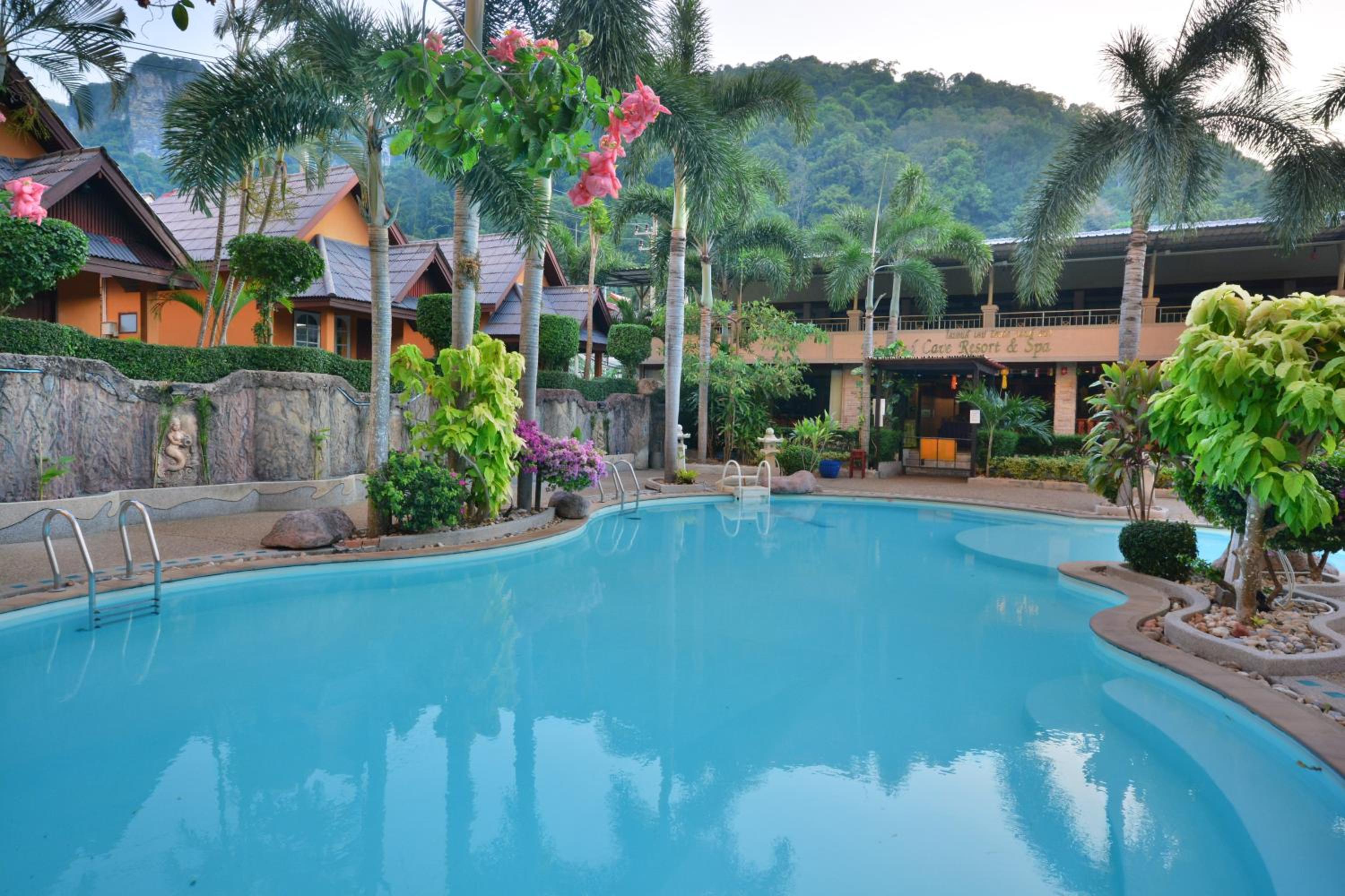Diamond Cave Resort