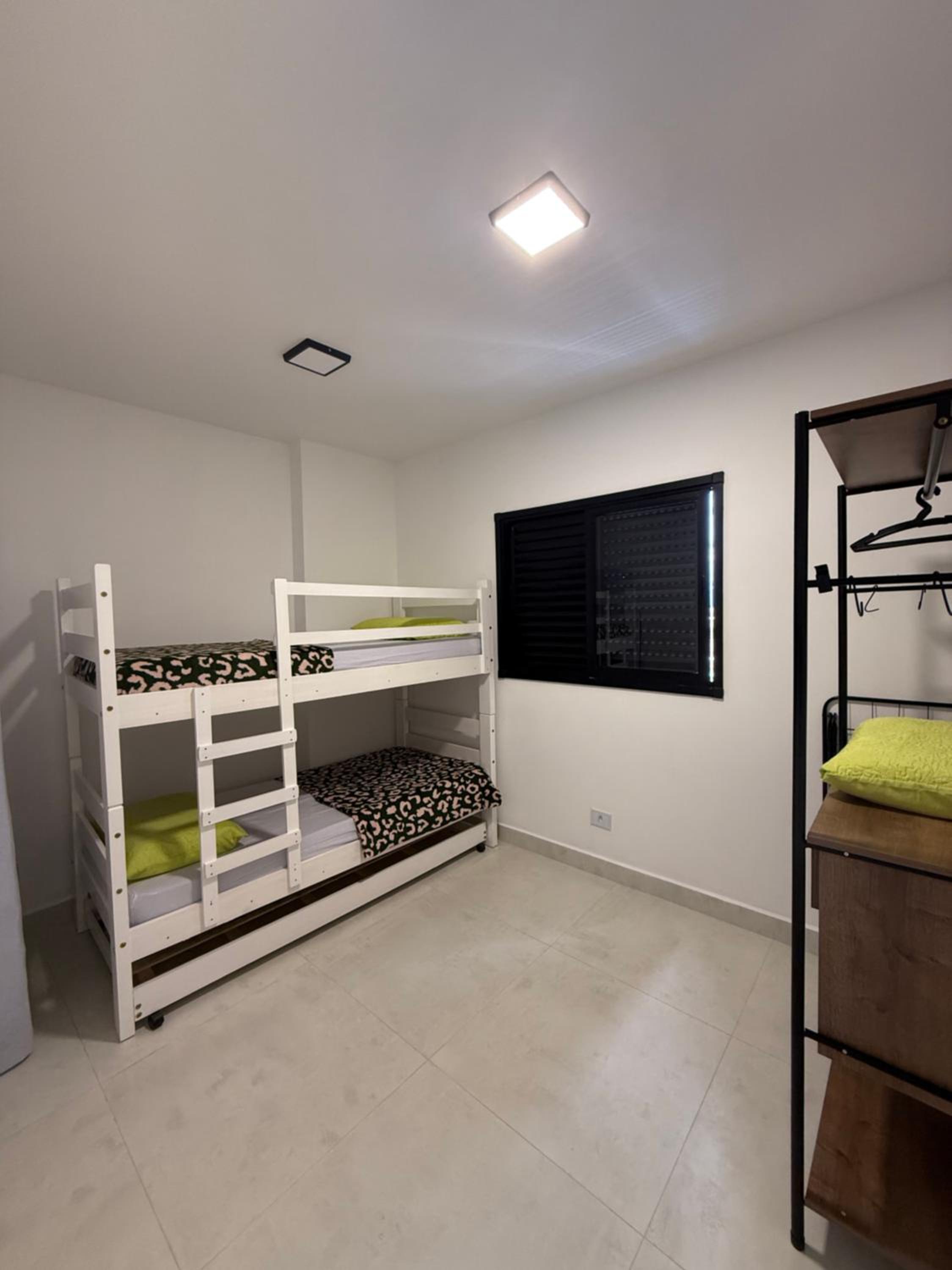 Apartamento novo pé na areia vista mar