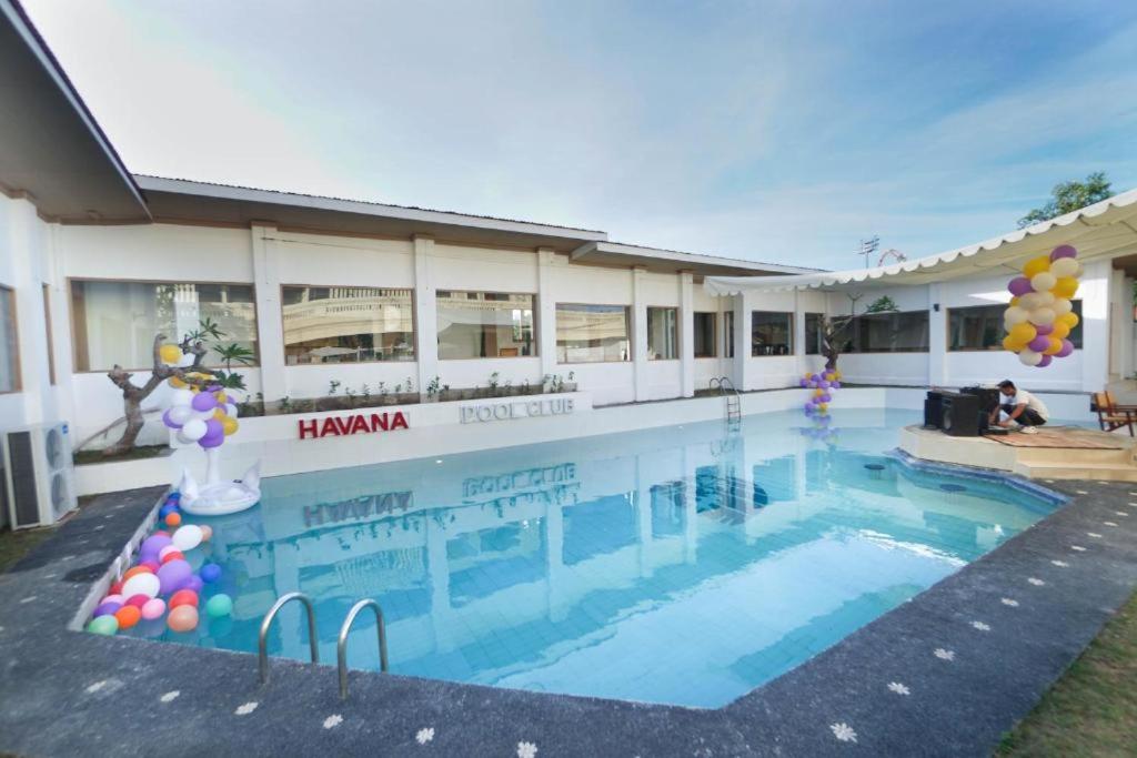One BedRoom Villa with Private Pool near DPS Airport