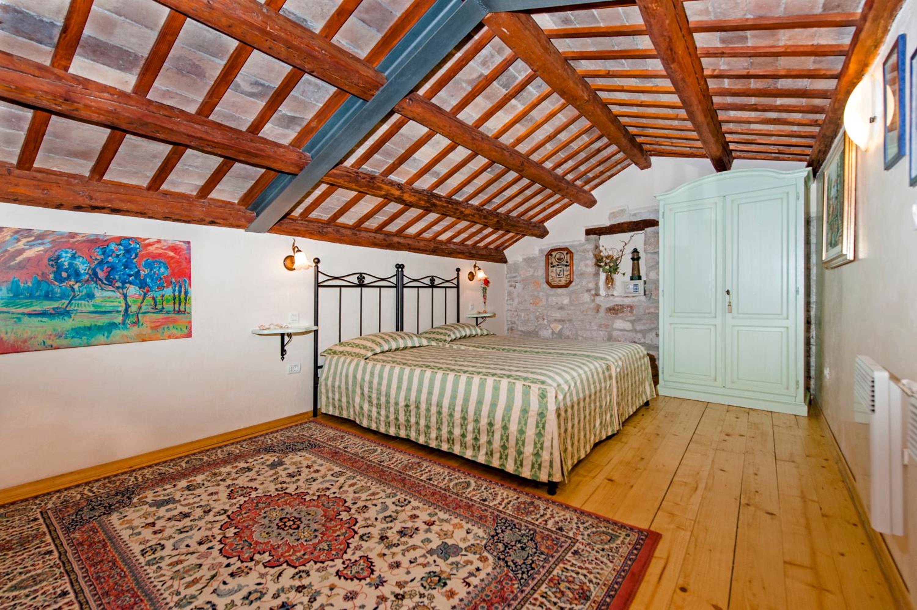 Residence LA CARERA Centro Storico