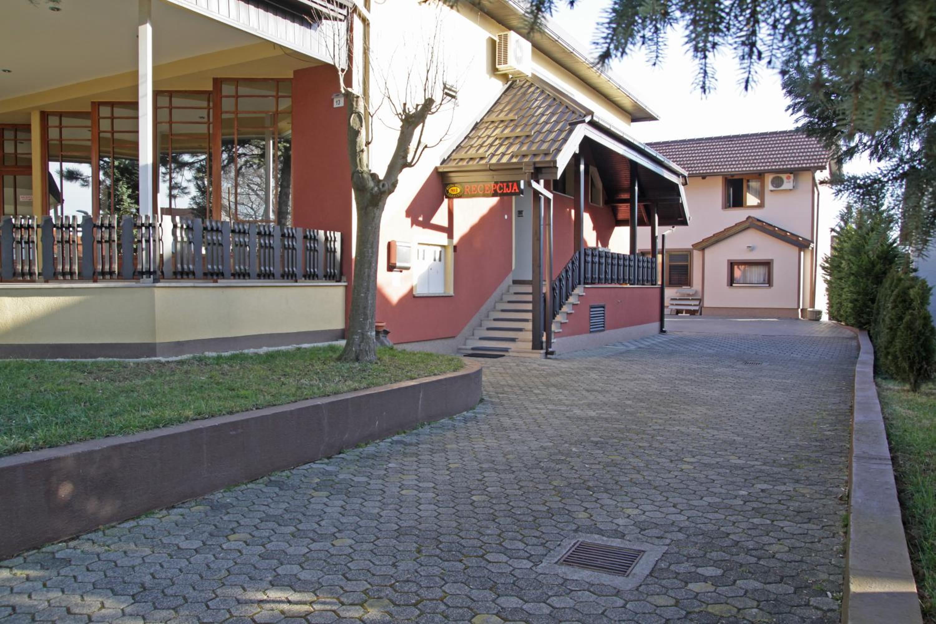 Guest house Royal view 3
