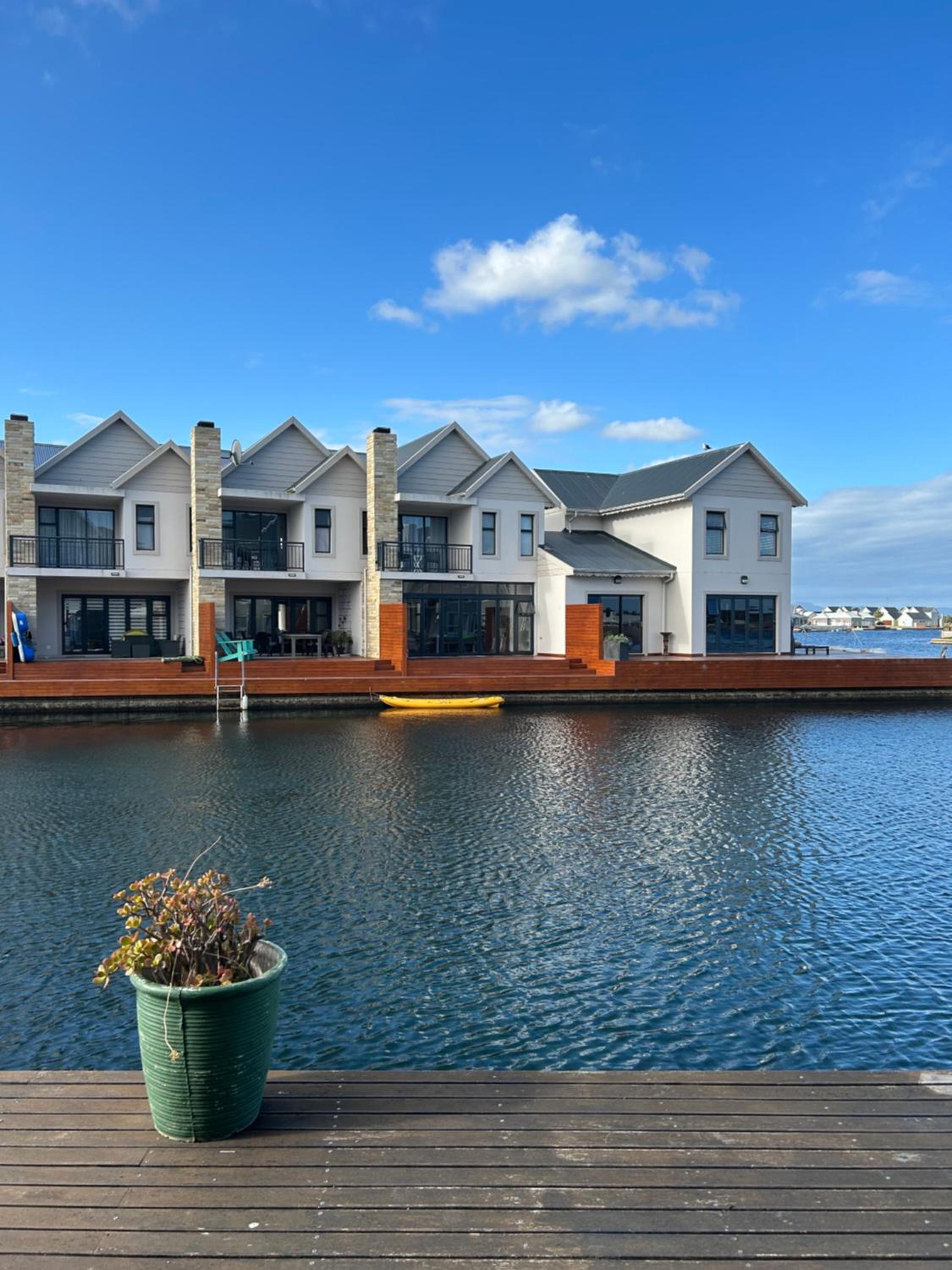 Waters Edge Guest House