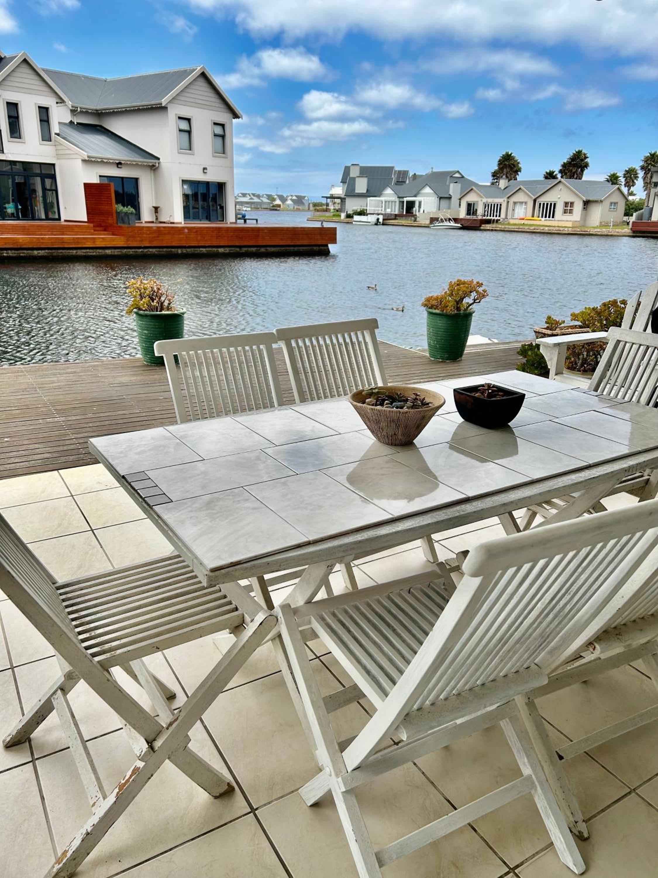Waters Edge Guest House