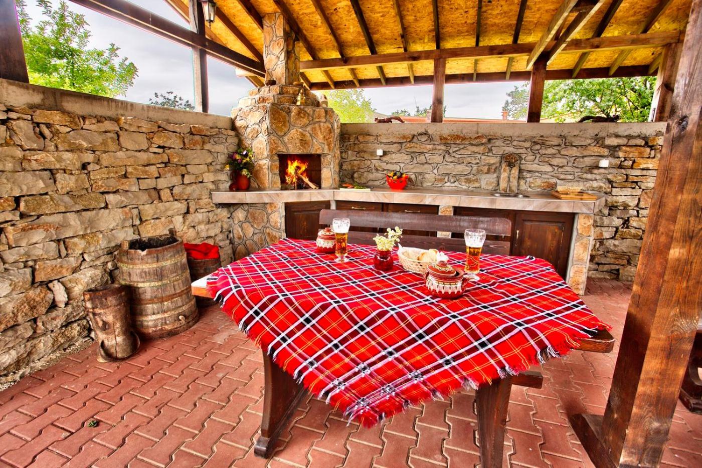 Holiday Homes Chudna