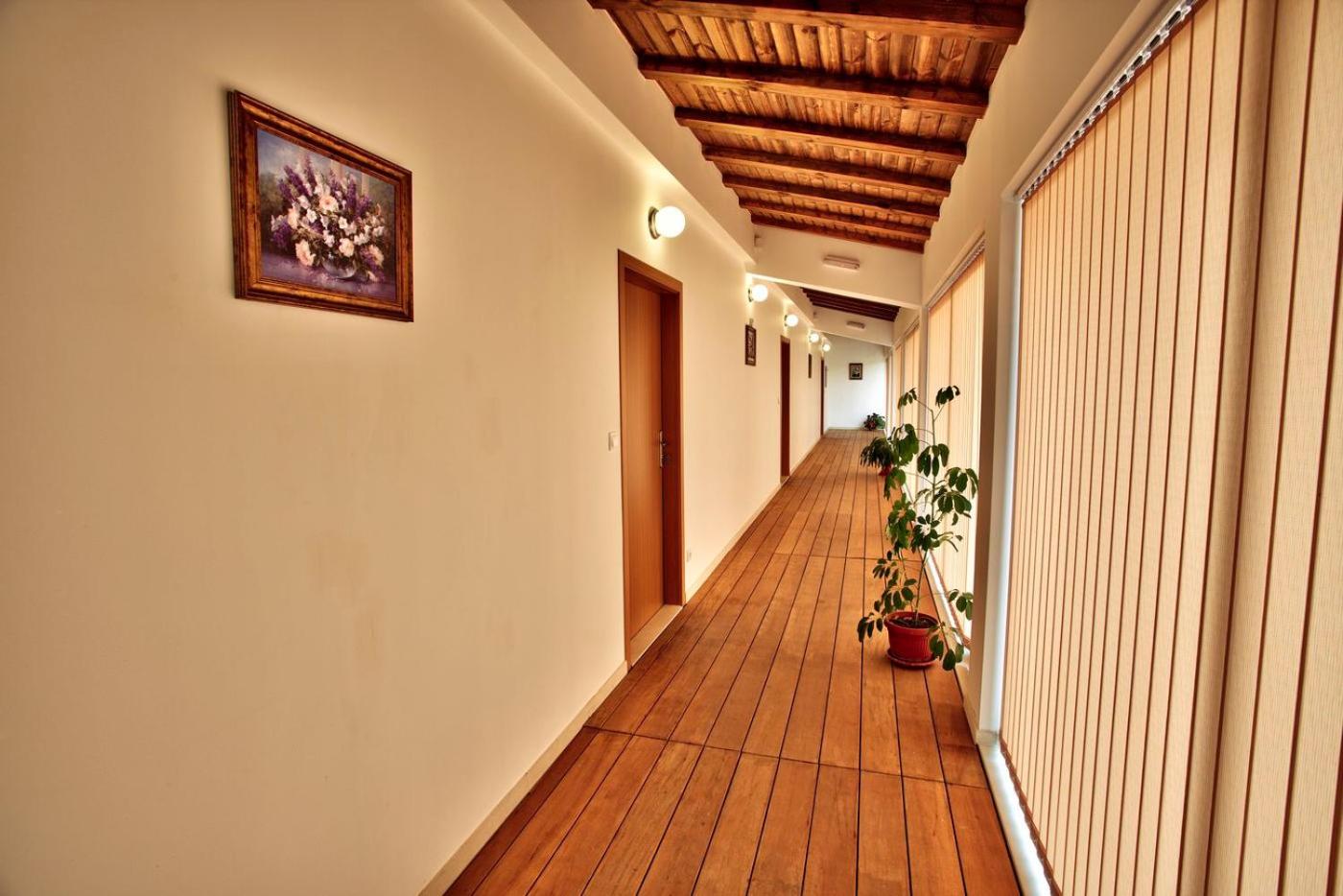 Holiday Homes Chudna