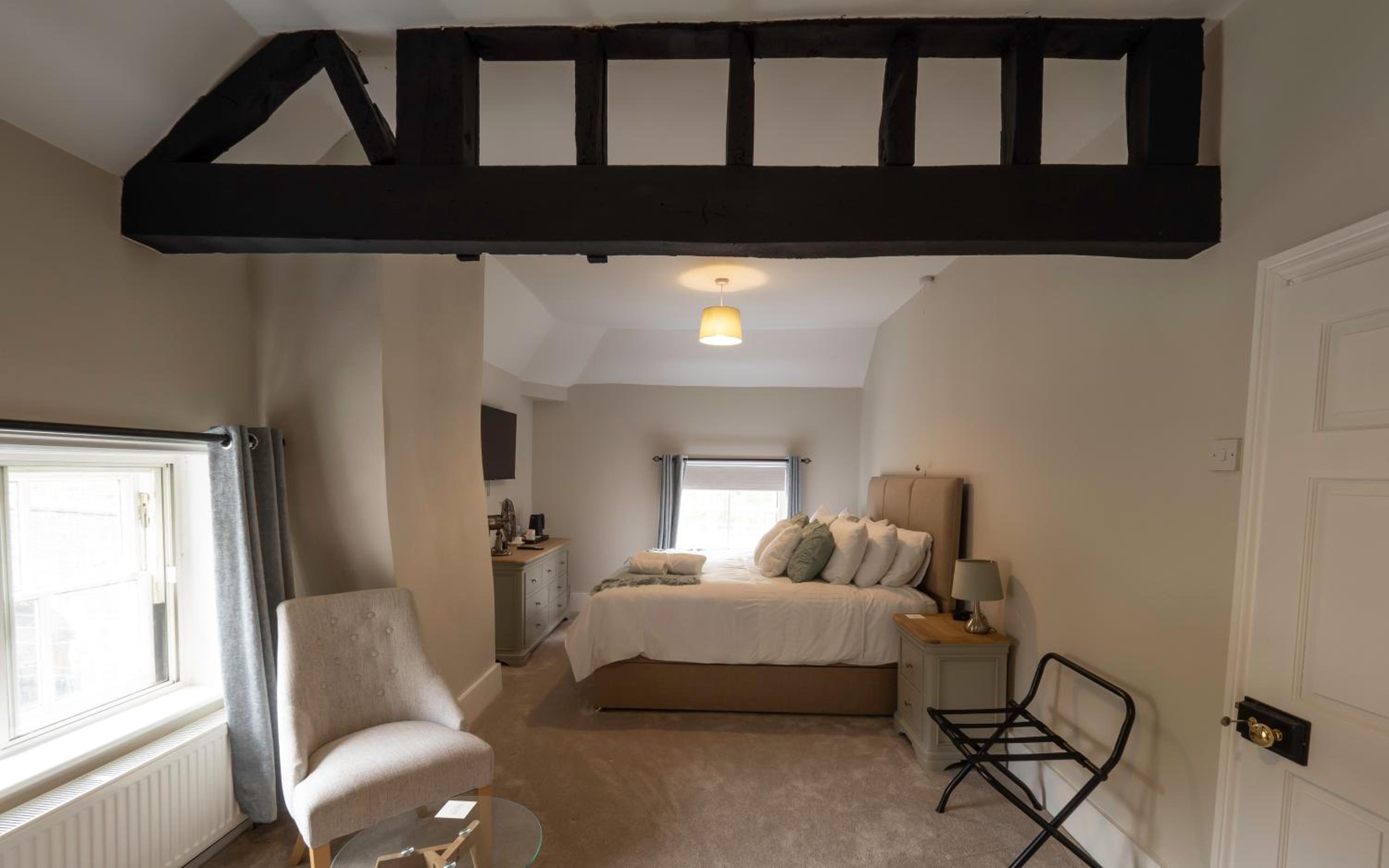 Viaduct Guest House
