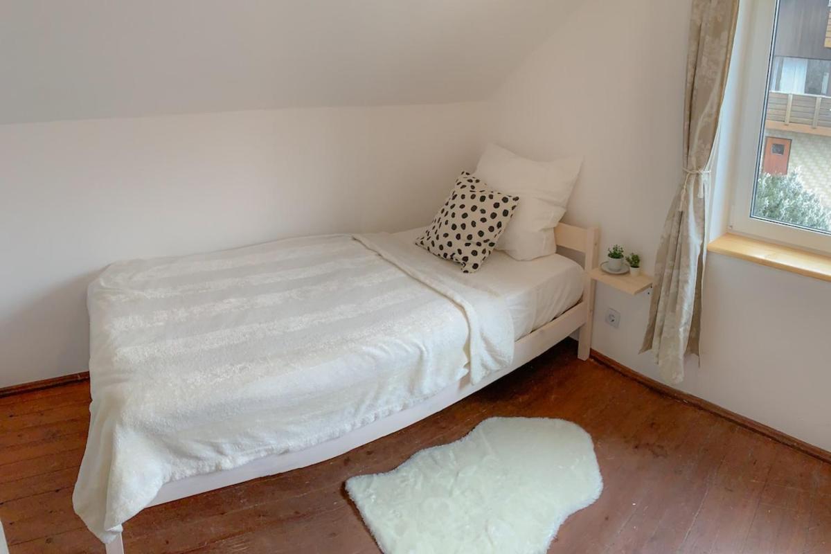 Haus am Pledlberg in Winzer bei Passau & Deggendorf & Österreich & Grenze für Arbeit Freizeit und Natur