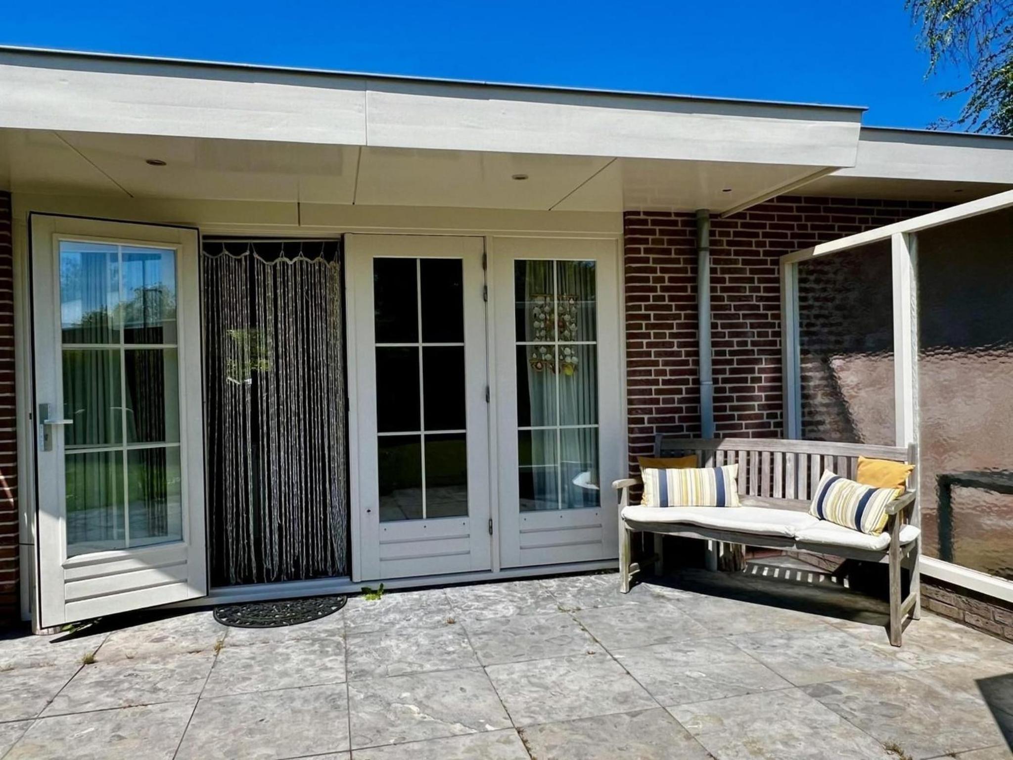 Holiday bungalow in Sint Maartenszee
