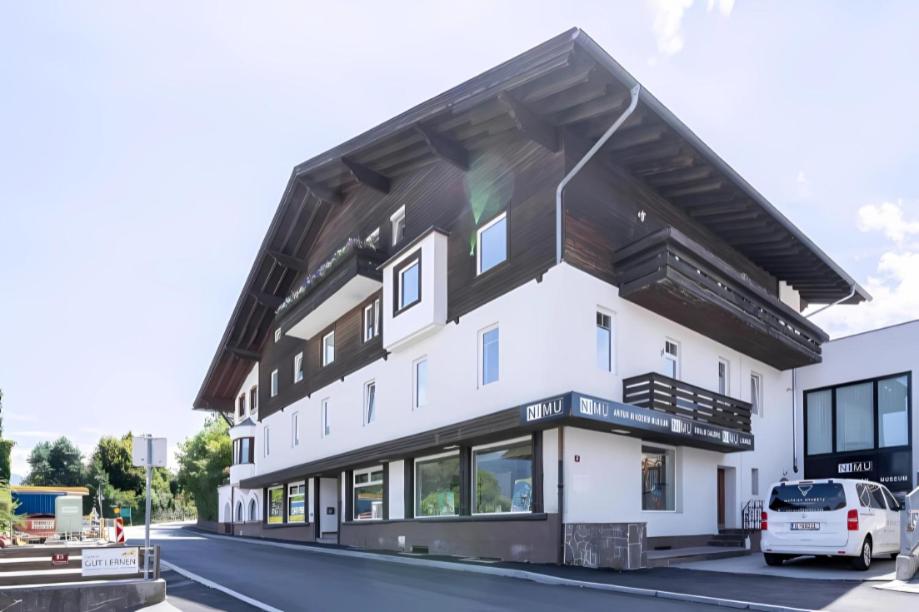 Art Apartment Mutters - Innsbruck