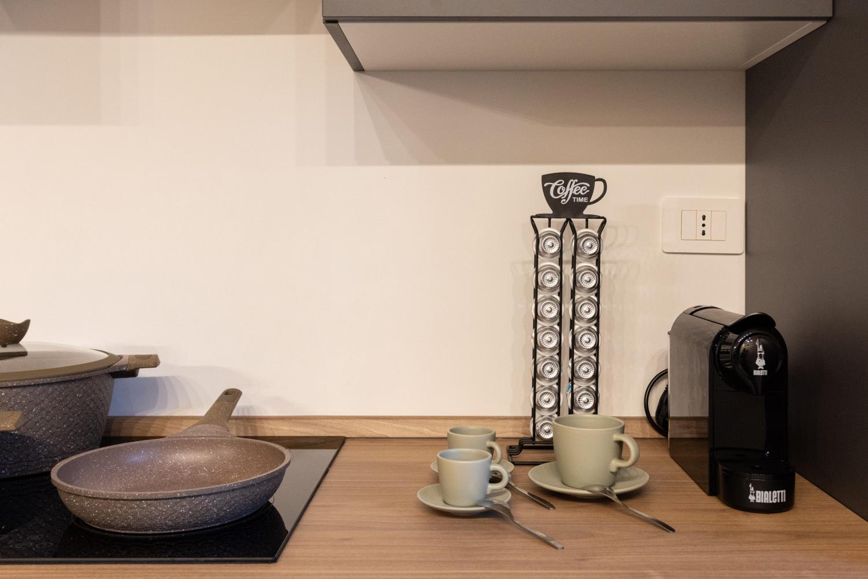 Urban Chic Luxury Suite Apartments