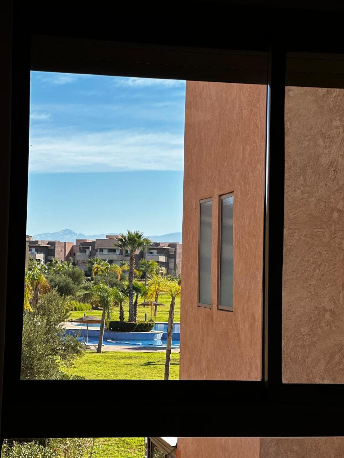 Exceptional Golf View Apartment, Prestigia