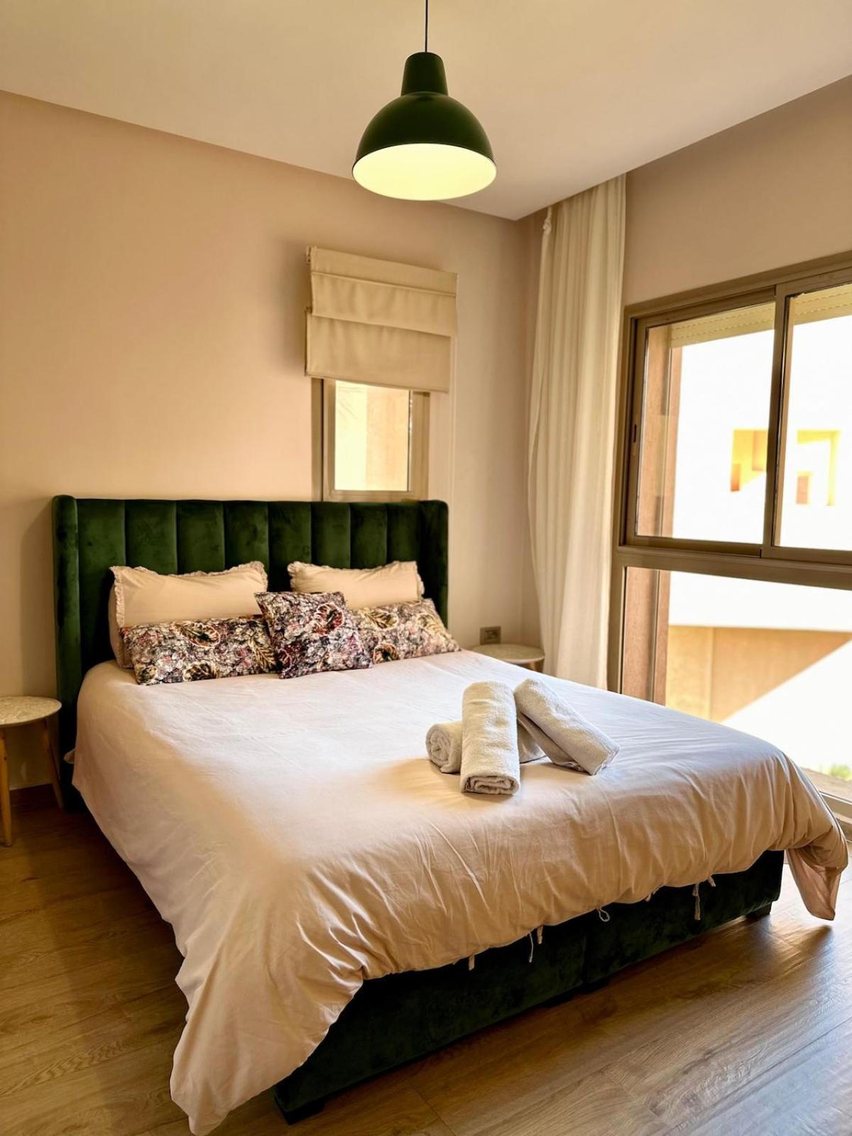 Exceptional Golf View Apartment, Prestigia