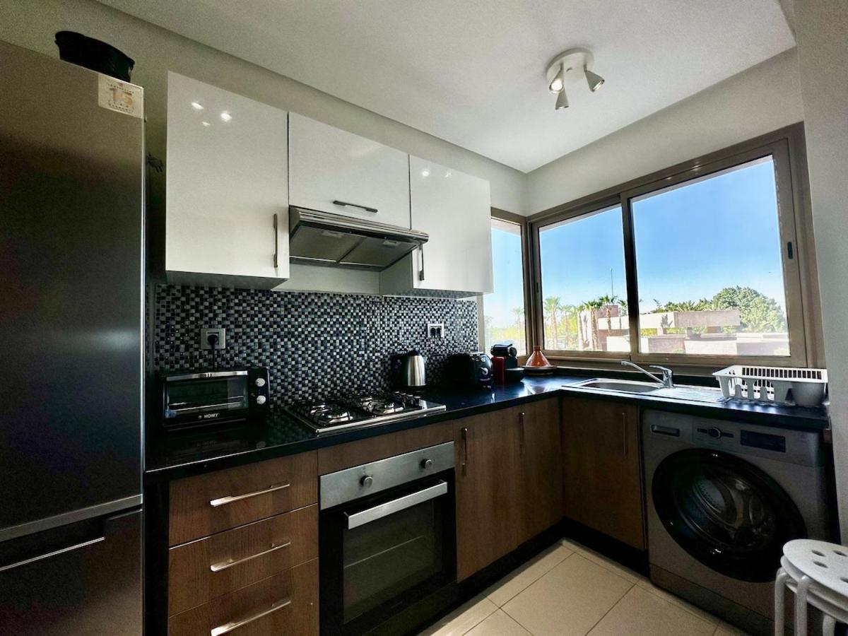 Exceptional Golf View Apartment, Prestigia