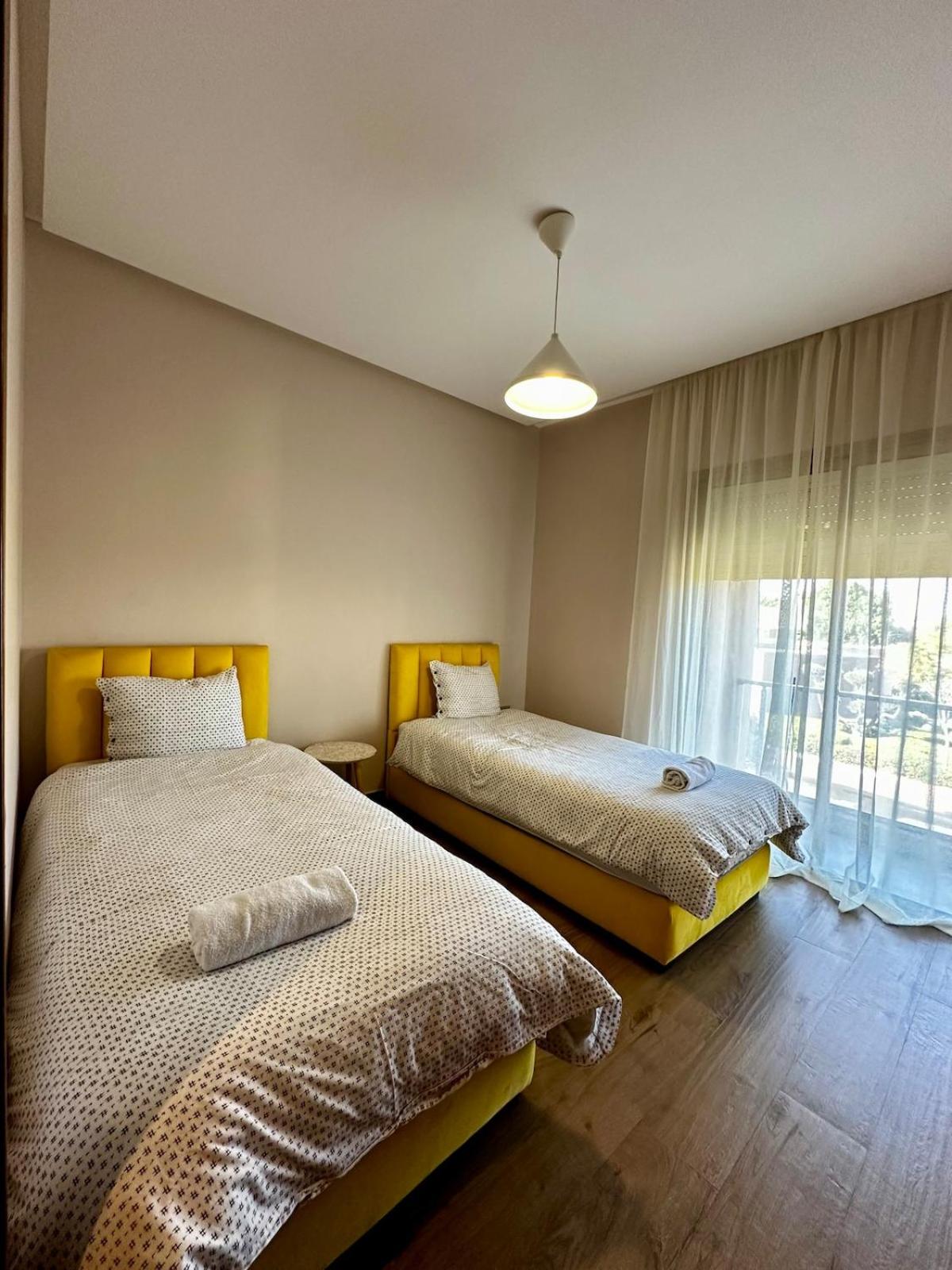 Exceptional Golf View Apartment, Prestigia