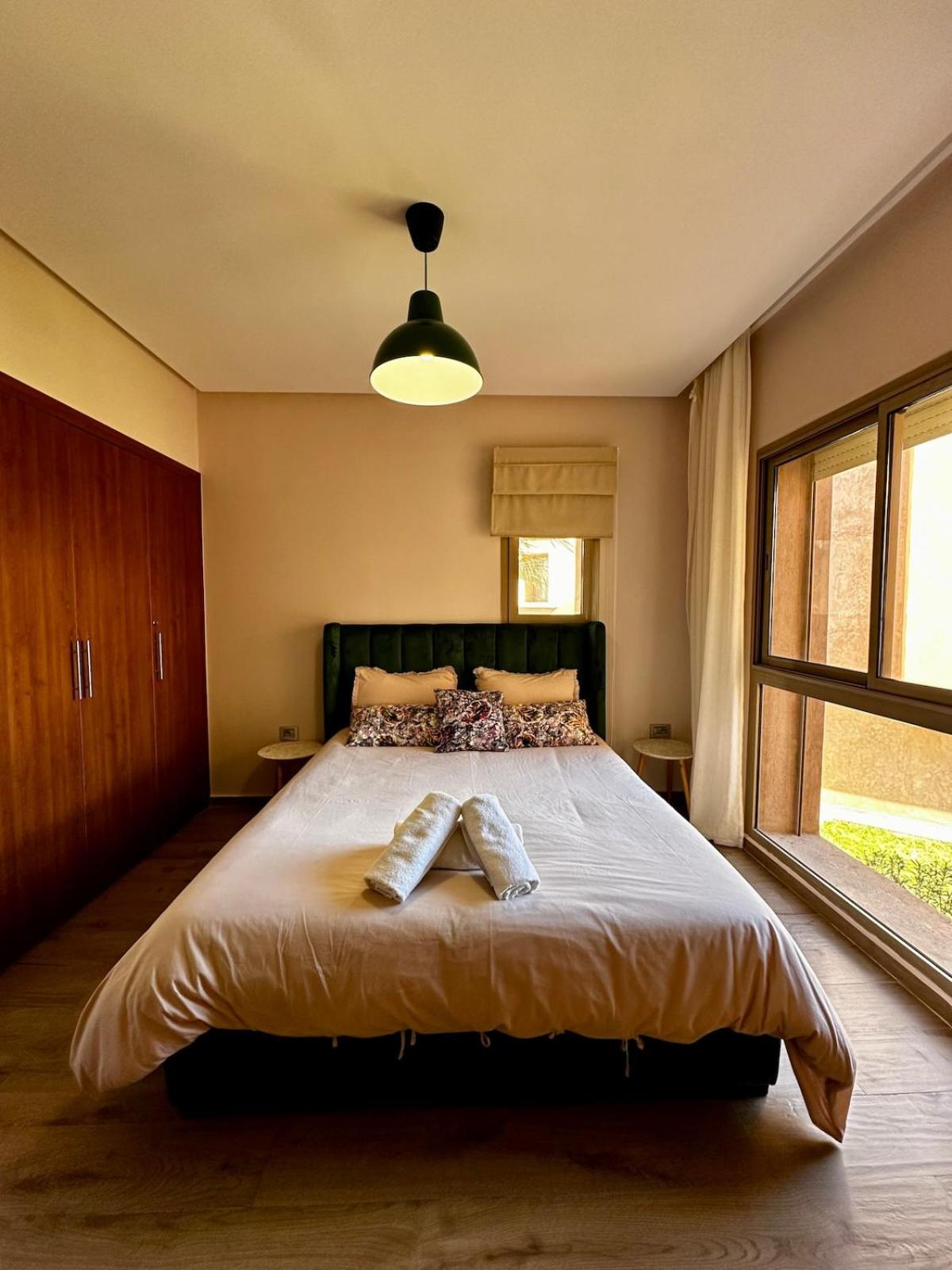 Exceptional Golf View Apartment, Prestigia