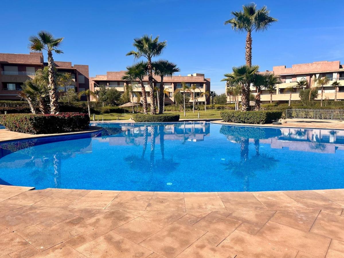 Exceptional Golf View Apartment, Prestigia