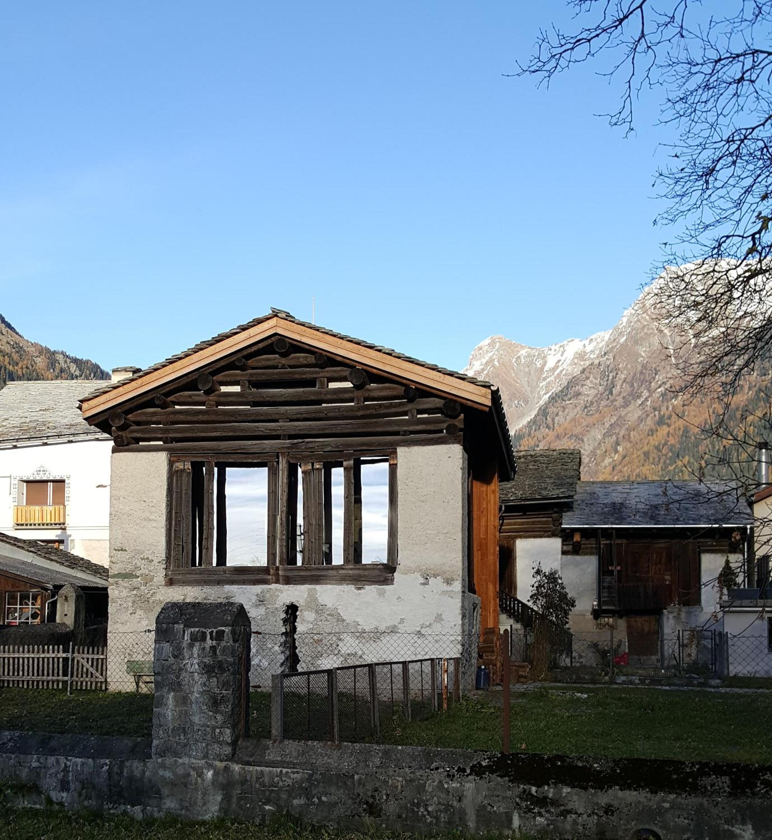 Photo 8