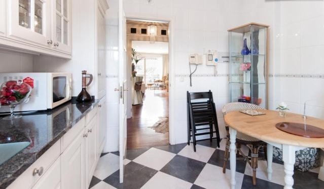 Apartamento con Jardín