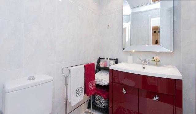 Apartamento con Jardín