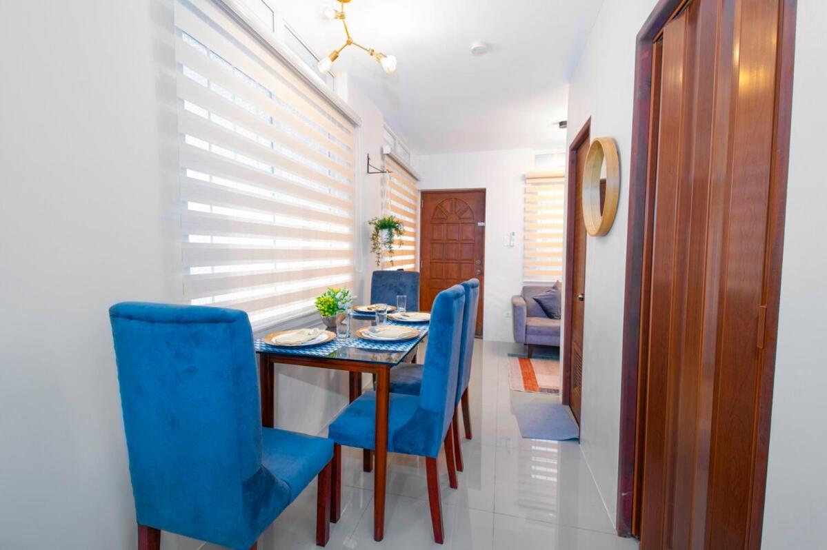 Stylish & Modern Stay in Batangas City - Unit 106