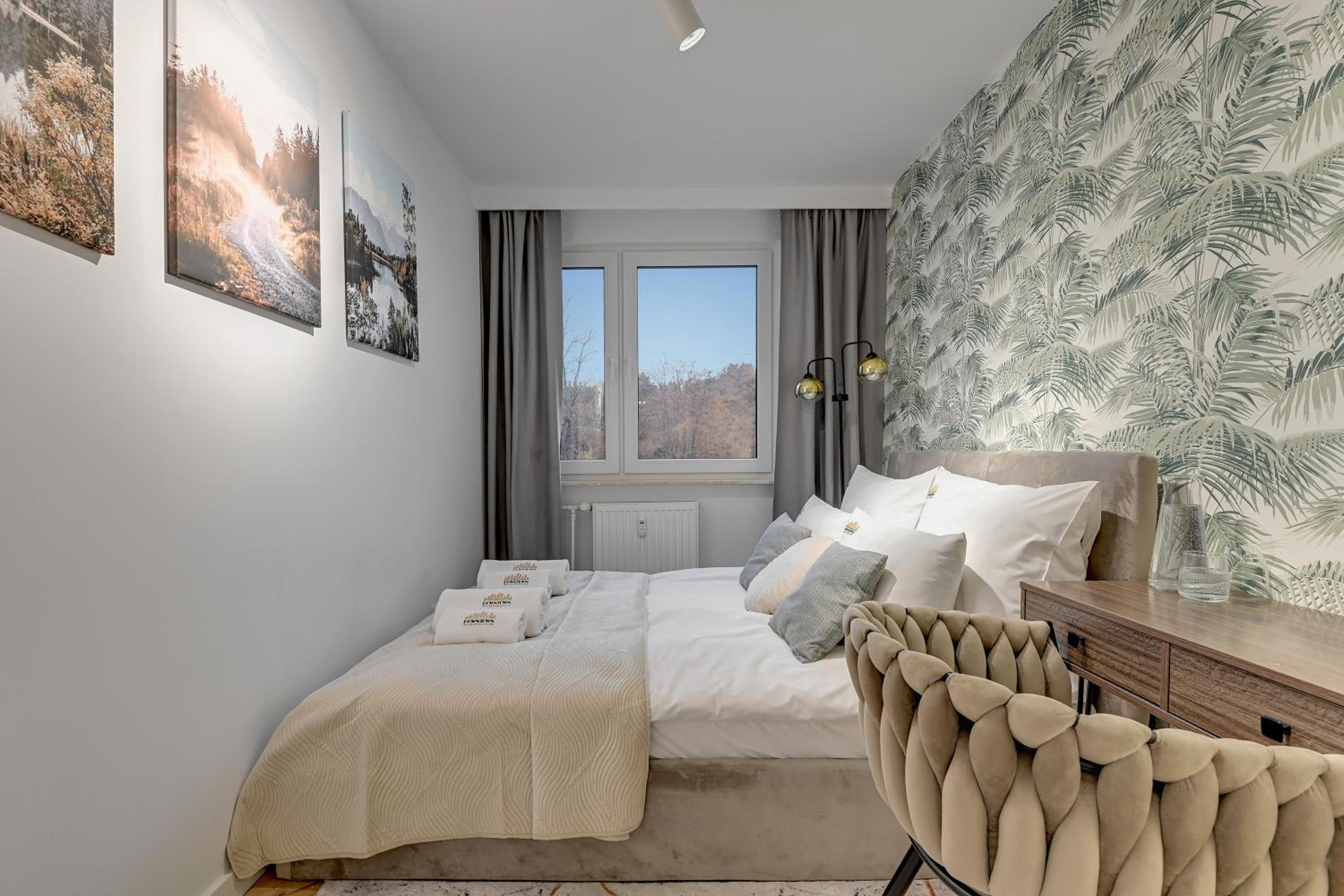 Hallera by Downtown Apartments