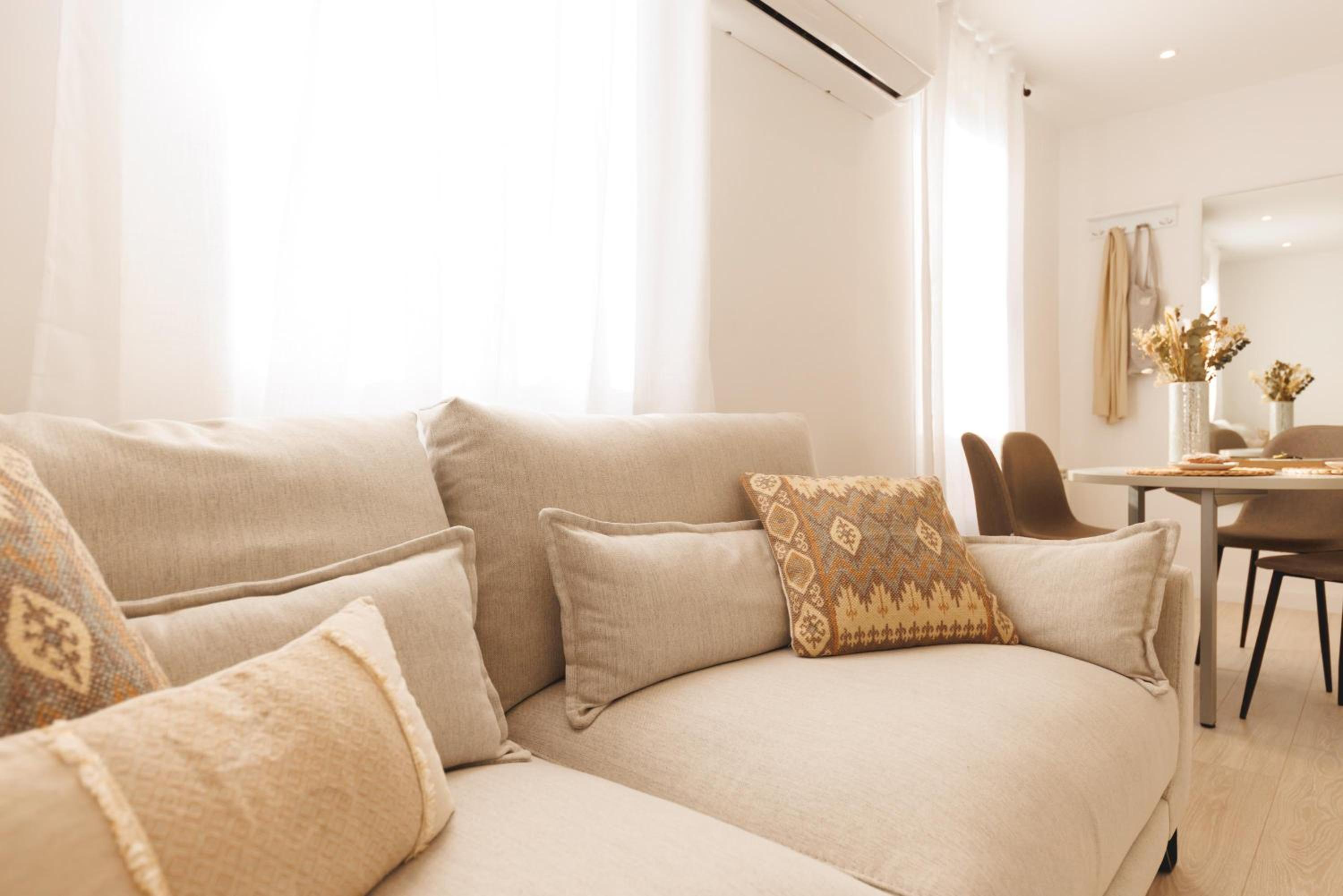 Bravissimo Jaume I Penthouse, with 3 bedrooms