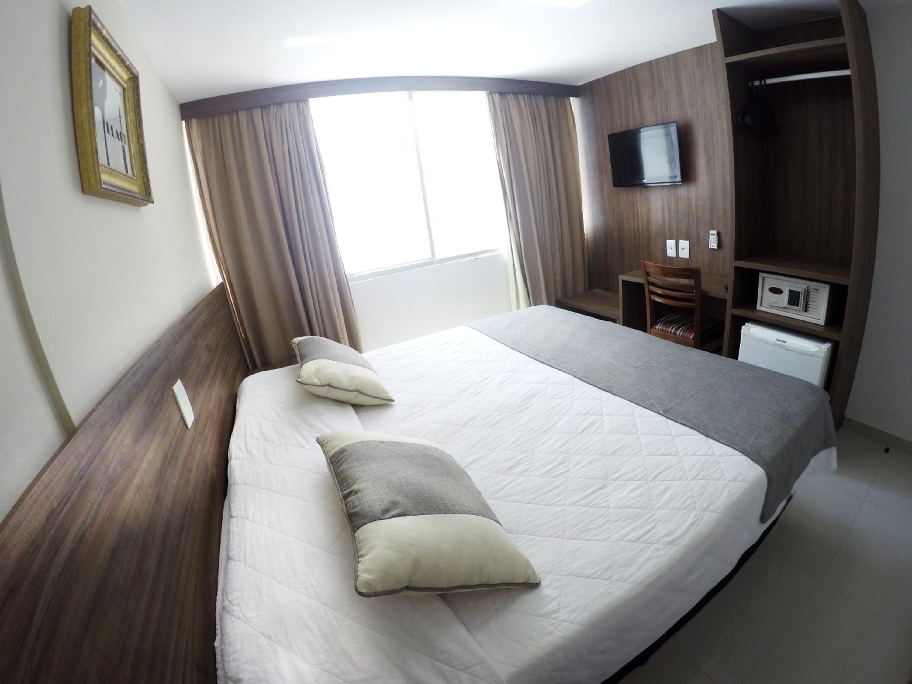 Dublê Hotel - The Original - Image 3