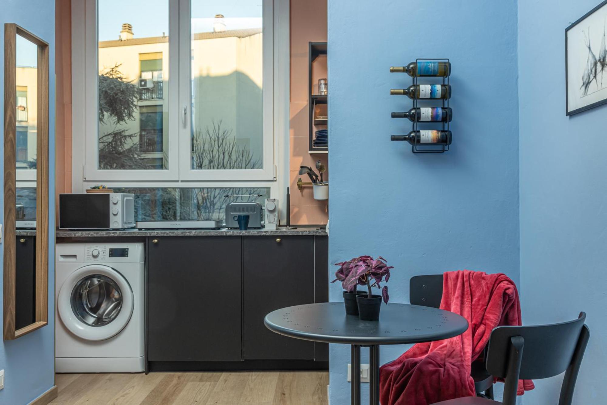Canva Suite near Sacco Hospital