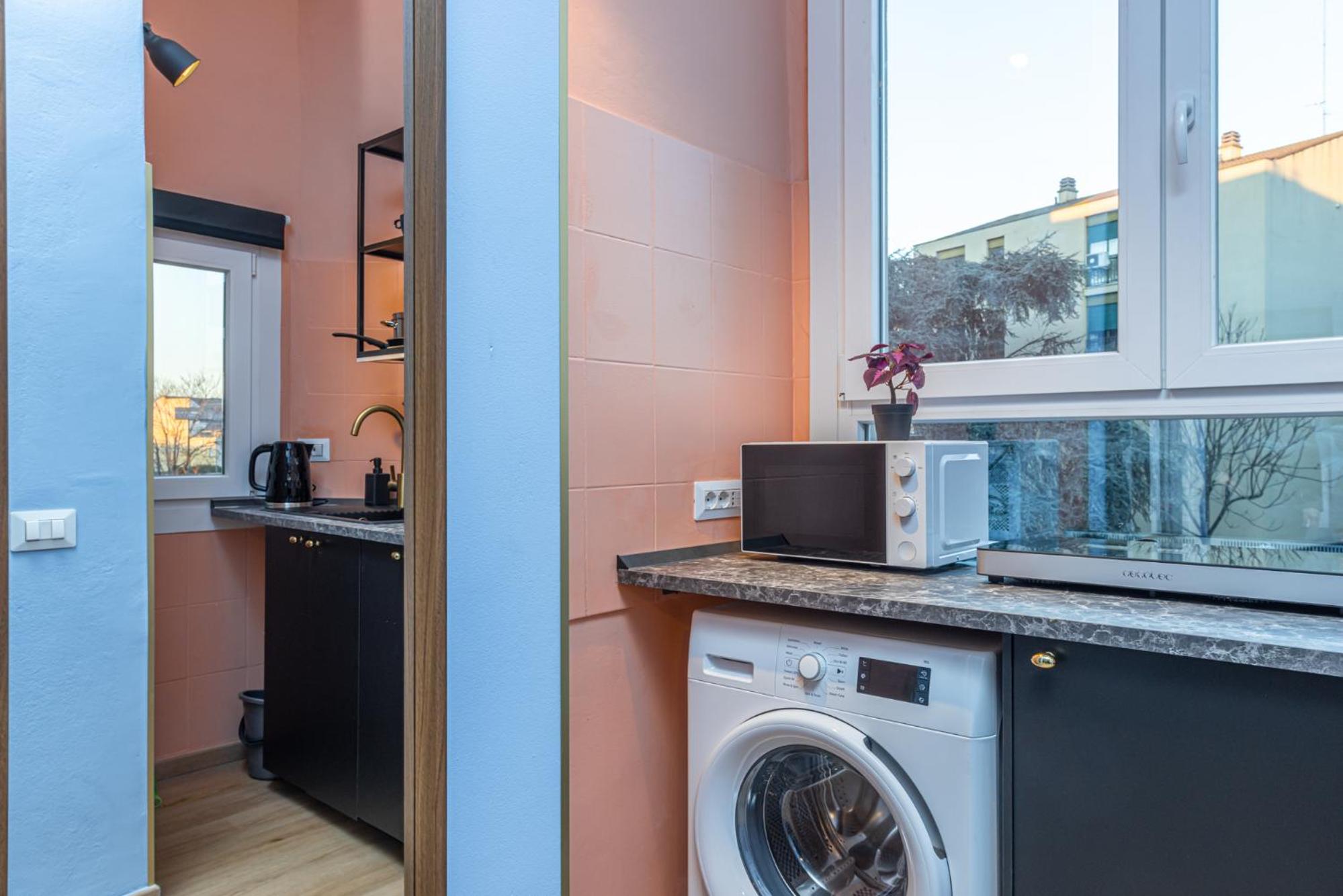 Canva Suite near Sacco Hospital