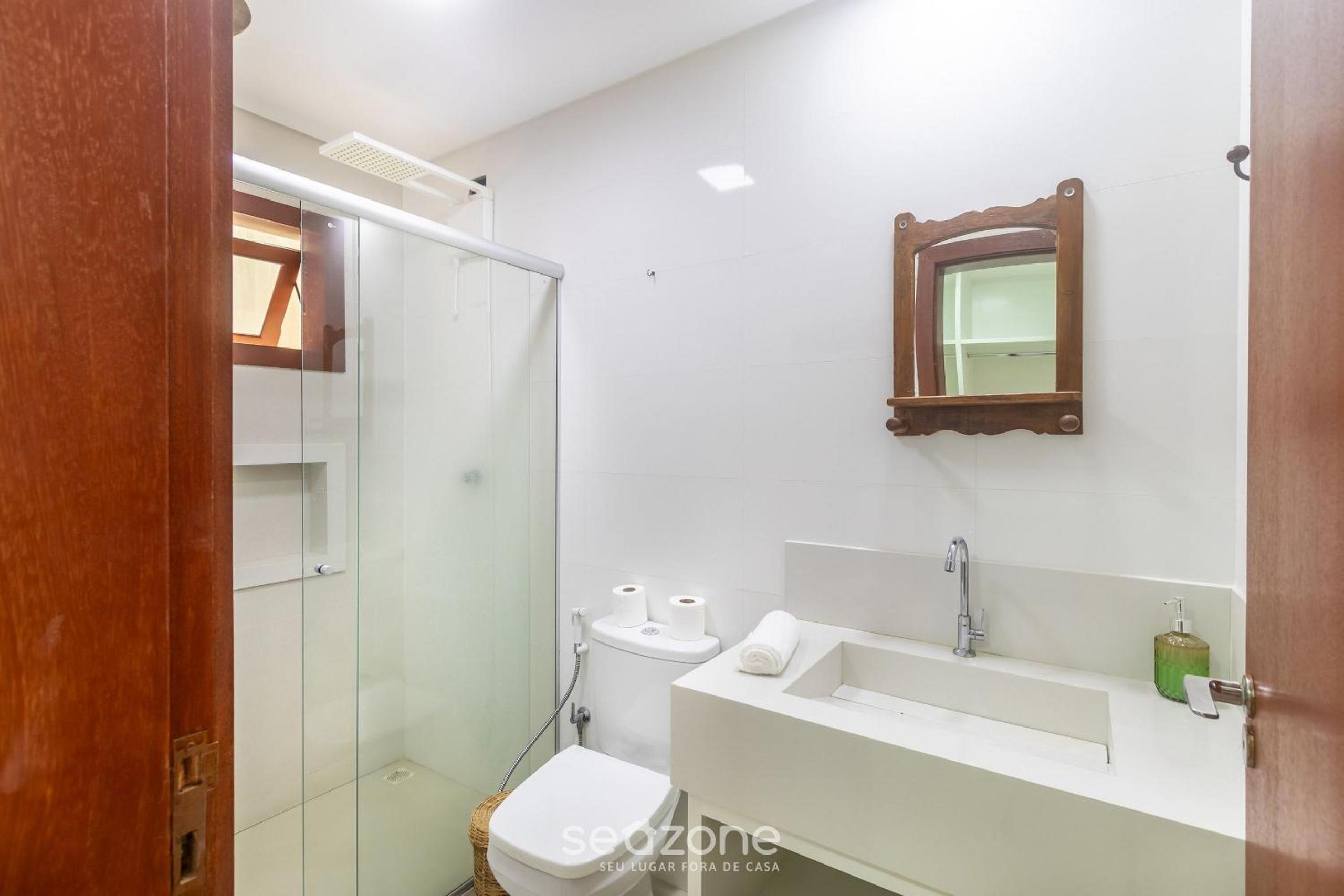 House w/ pool 180m from Beach in Arraial PBR0003