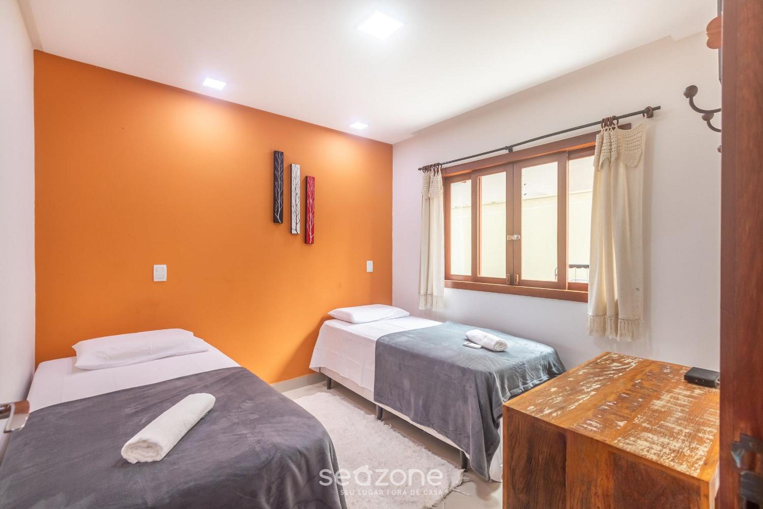 House w/ pool 180m from Beach in Arraial PBR0003