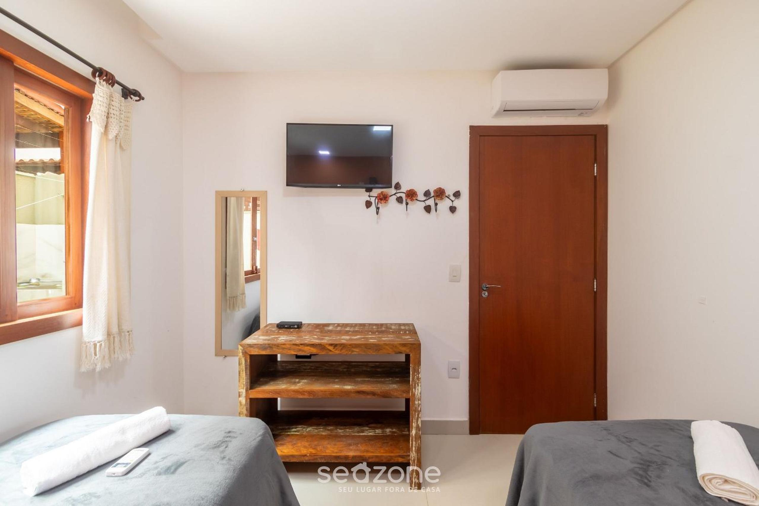 House w/ pool 180m from Beach in Arraial PBR0003
