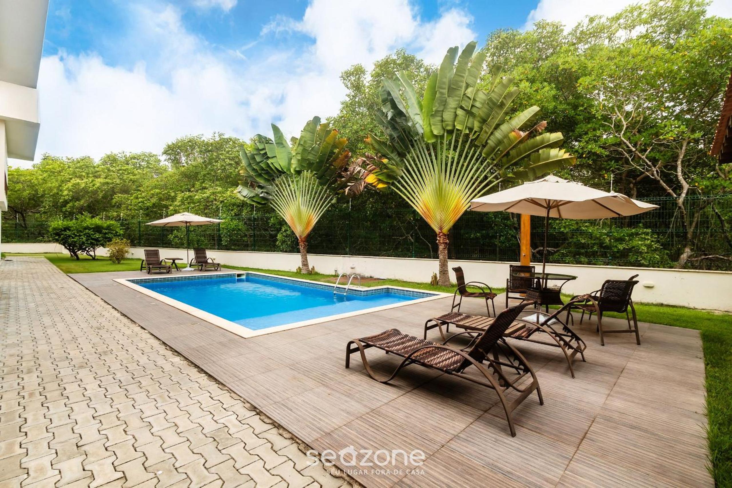 House w/ pool 180m from Beach in Arraial PBR0003