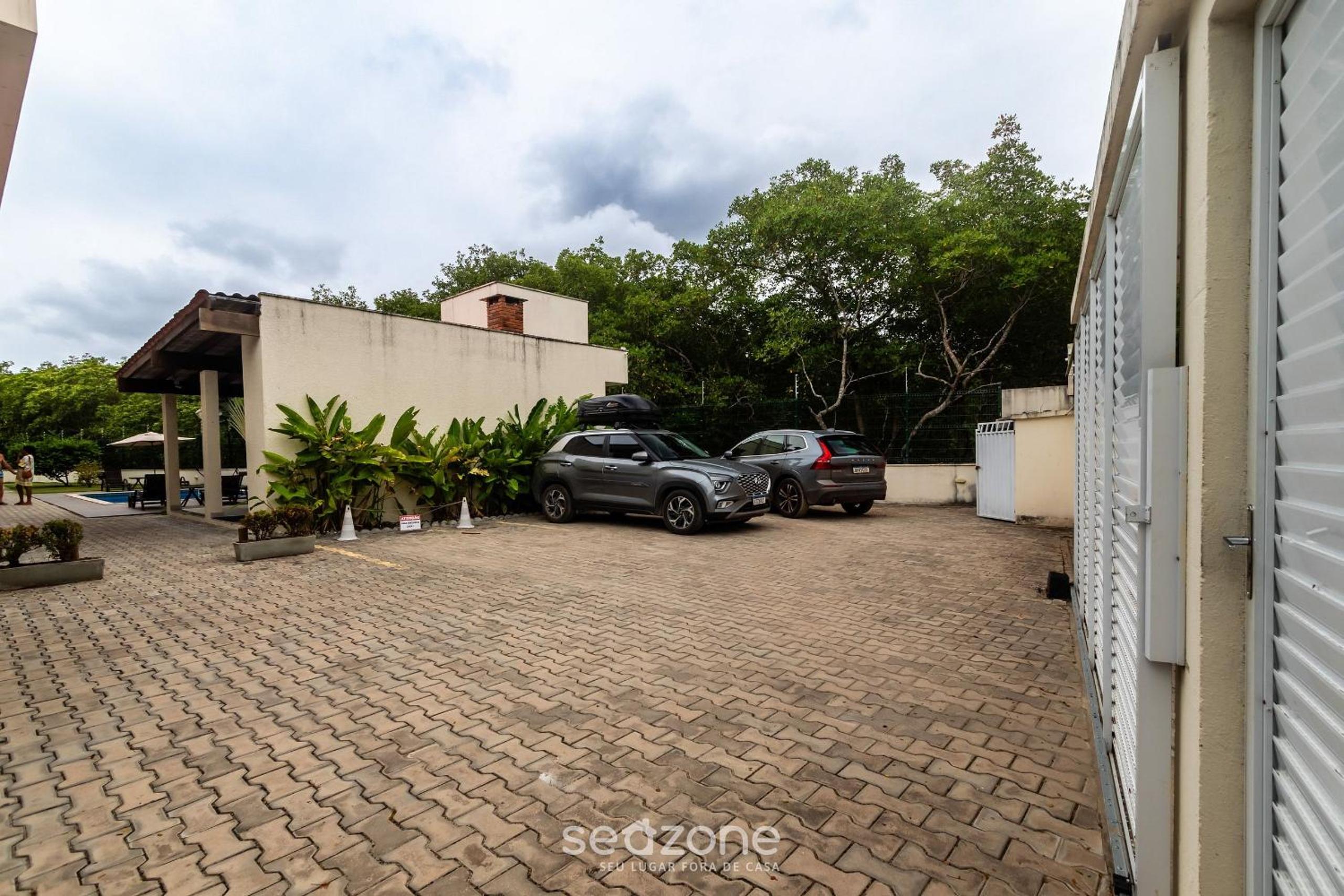 House w/ pool 180m from Beach in Arraial PBR0003