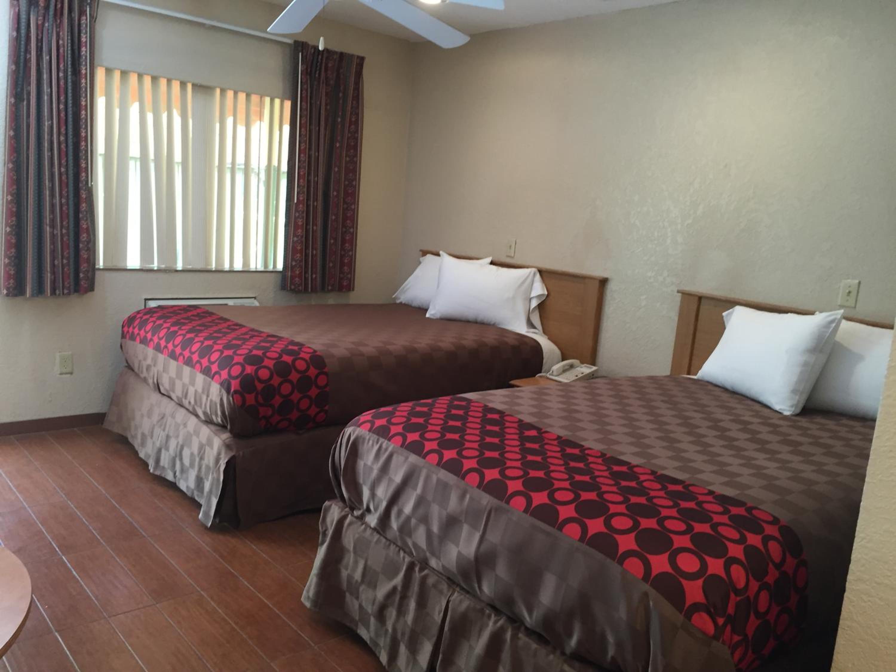 Townhouse Inn and Suites