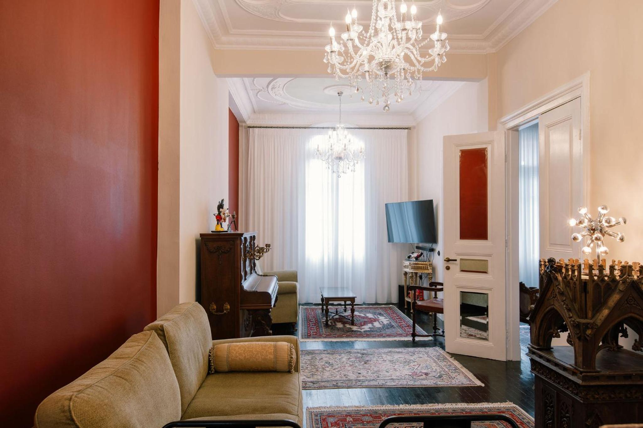 Historic Sea View Apartment, Downtown Thessaloniki